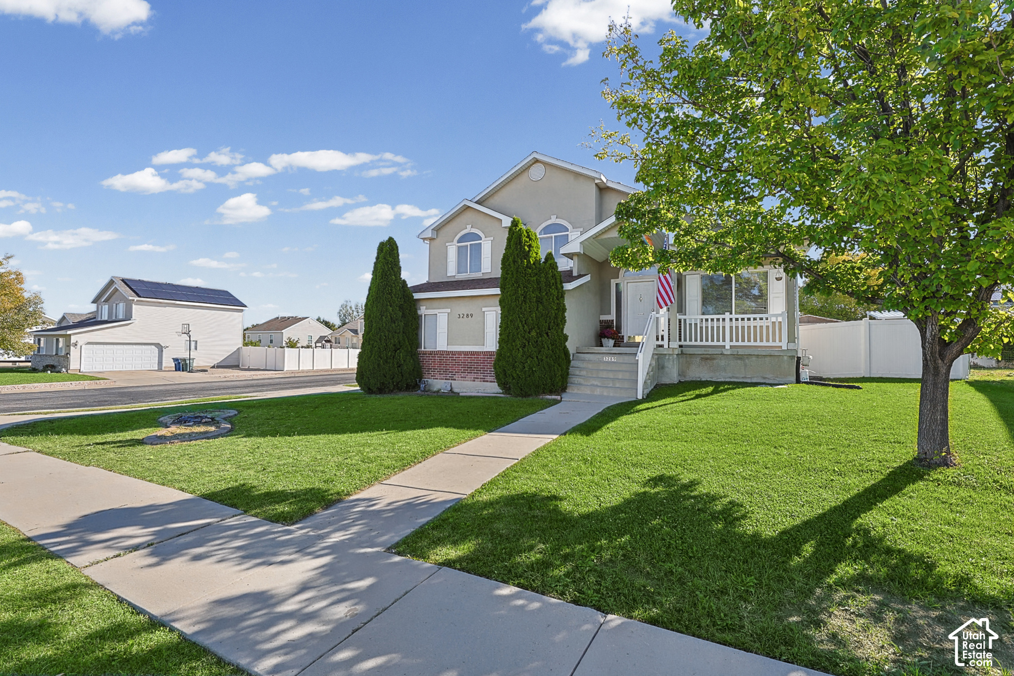 main property photo 29
