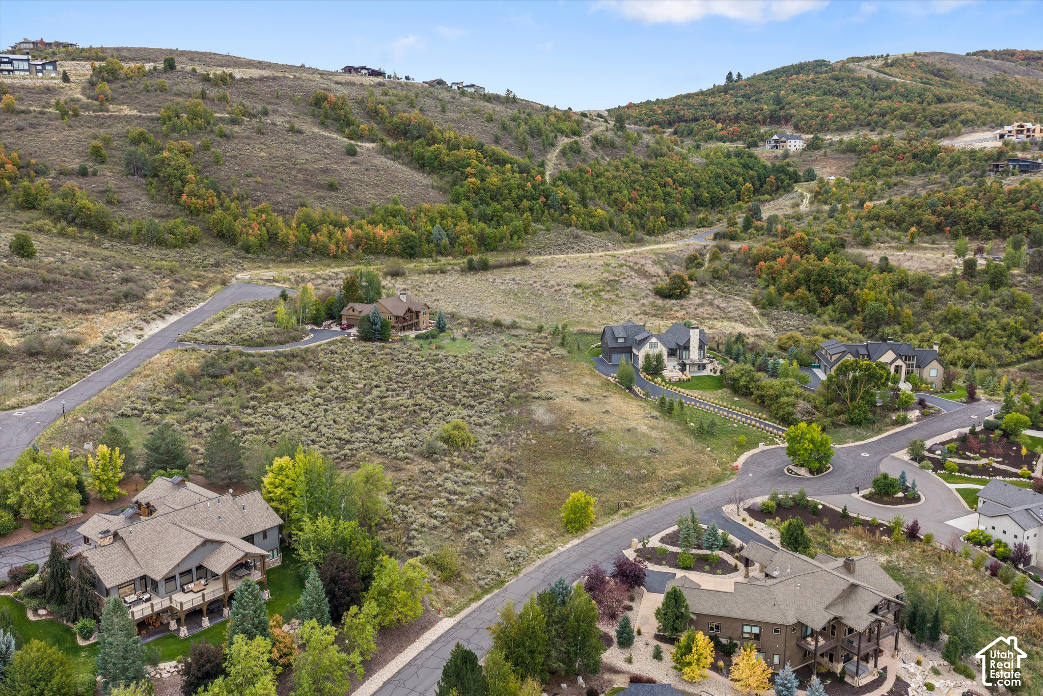 main property photo 6