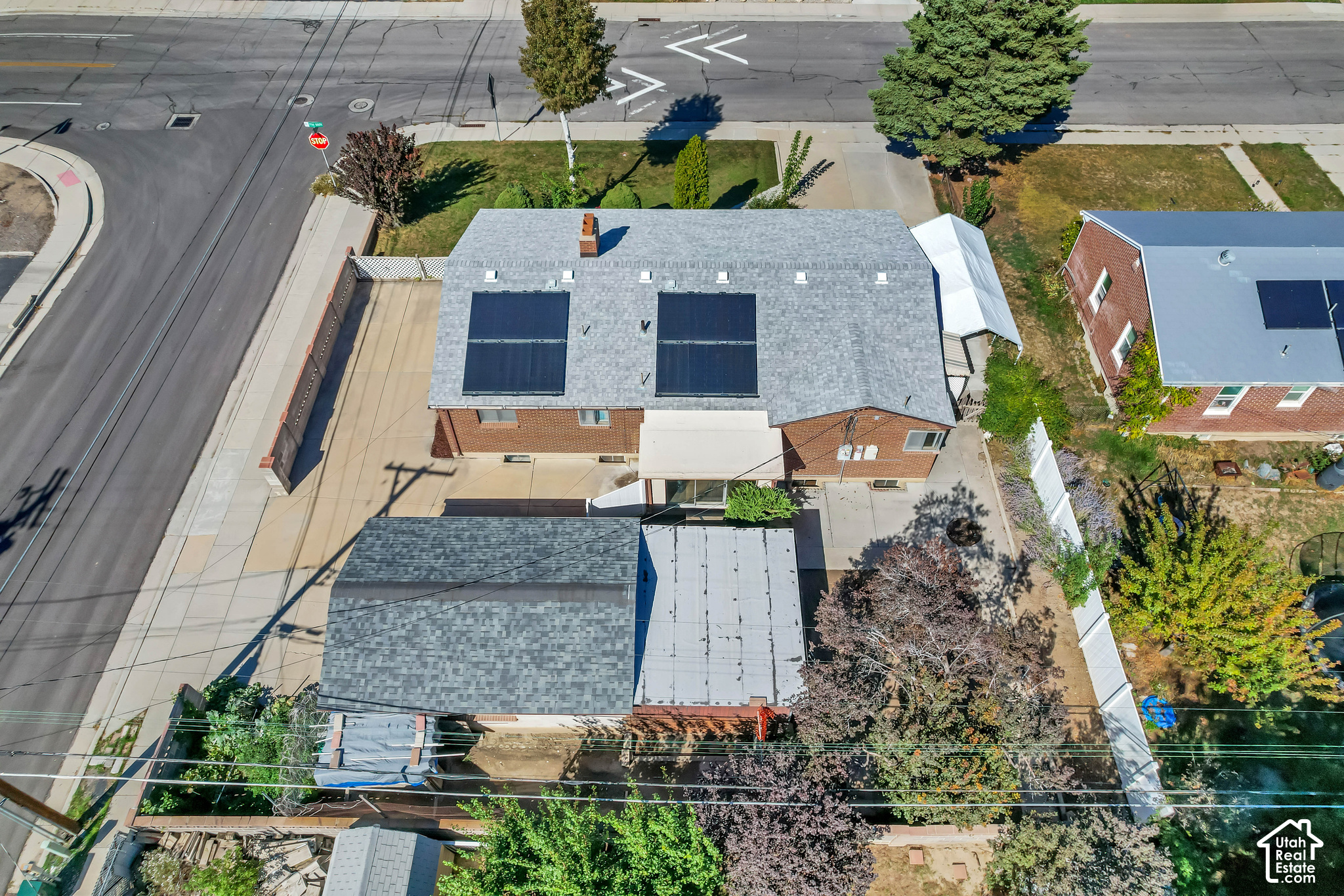 main property photo 36