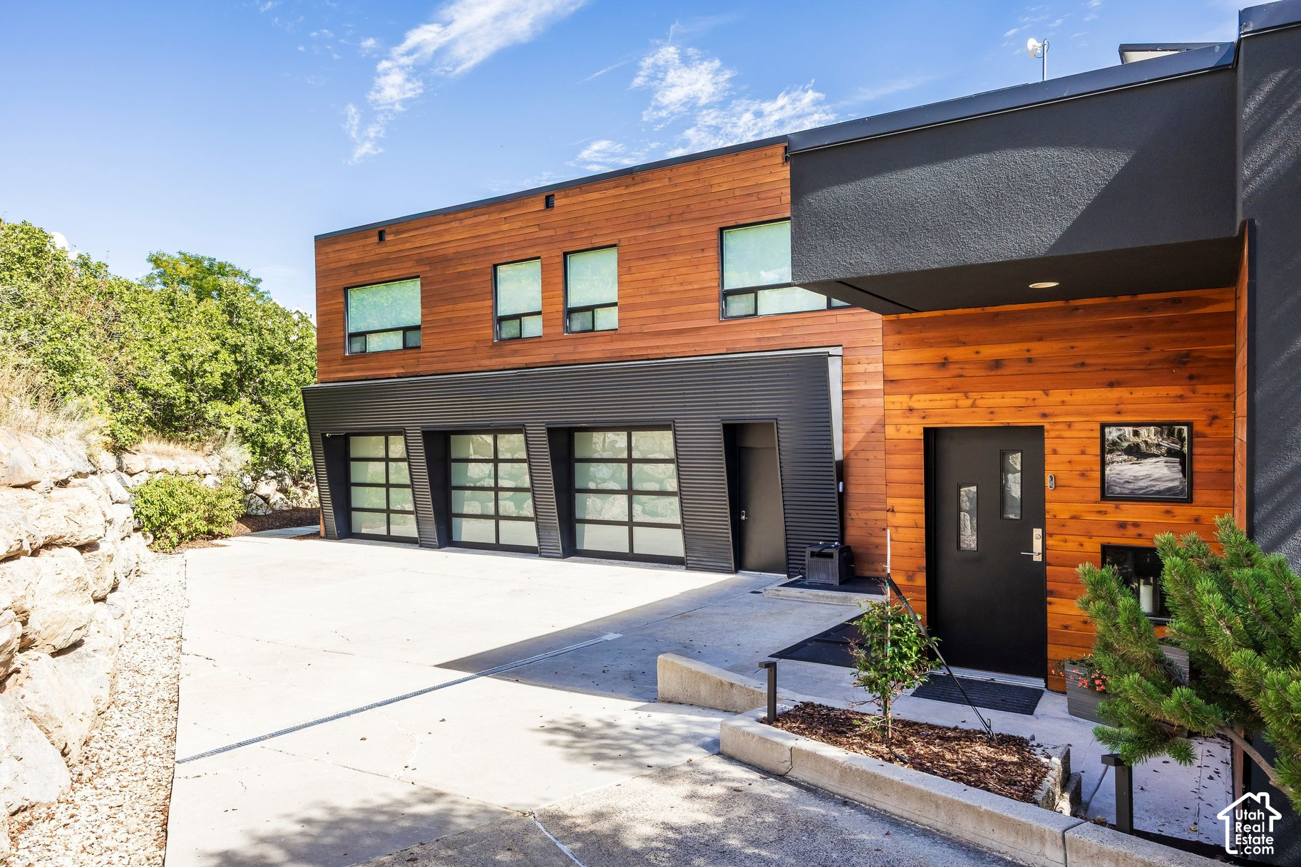 main property photo 66