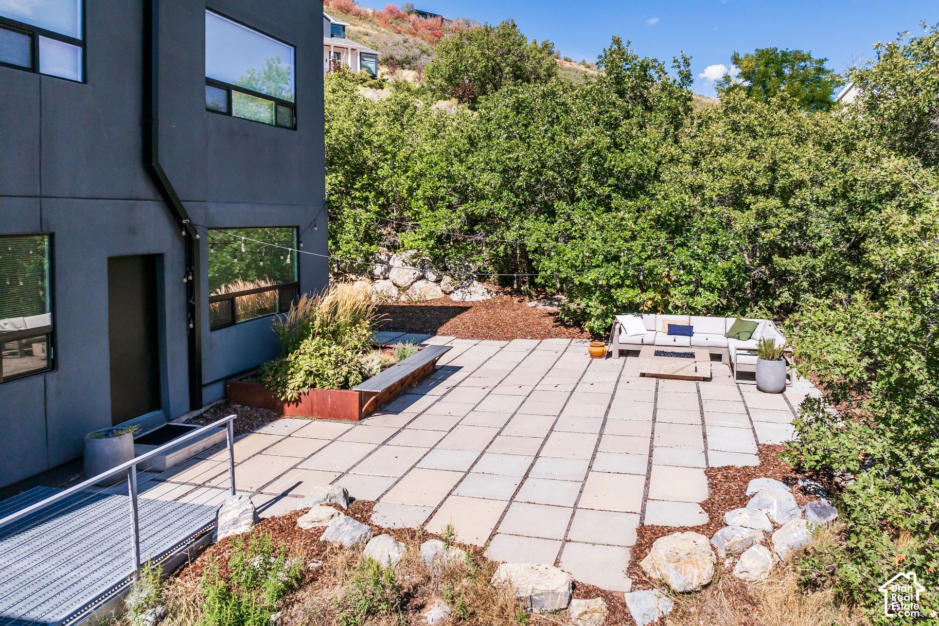 main property photo 70