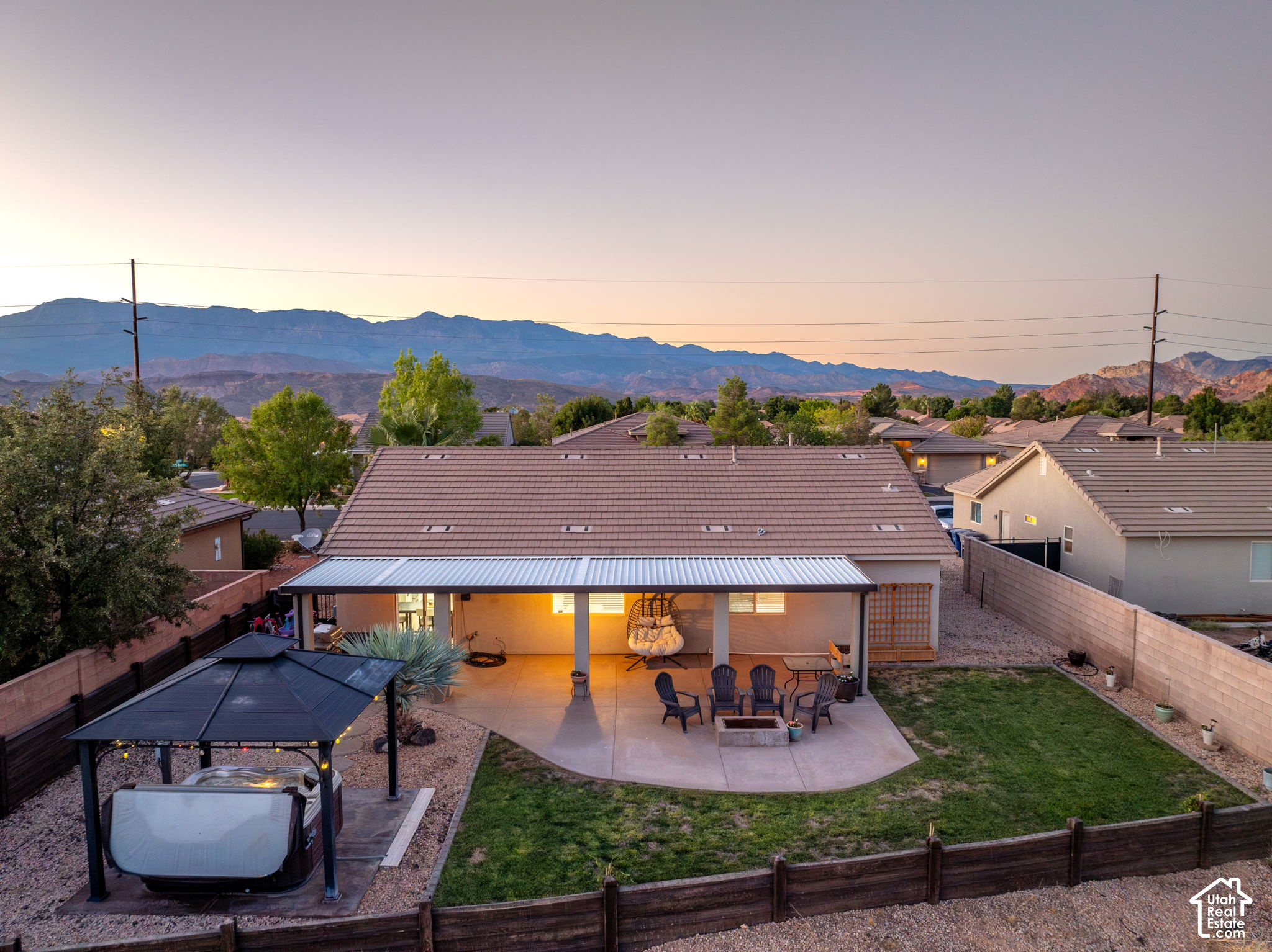 main property photo 22