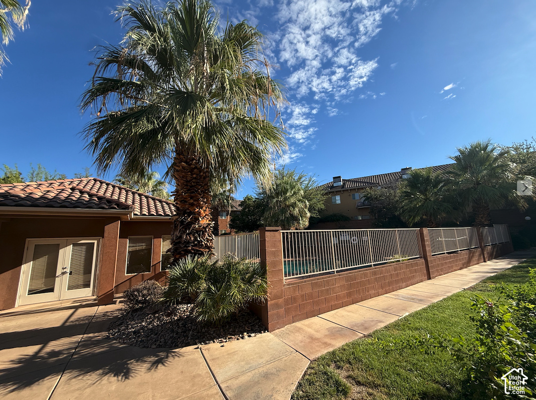 main property photo 16