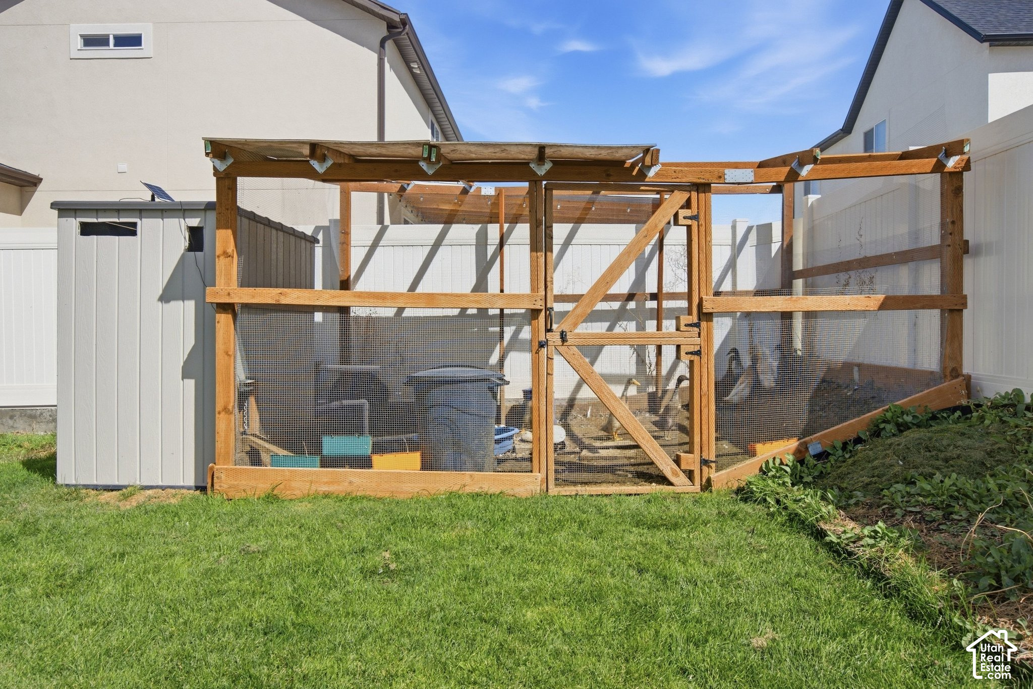 main property photo 47