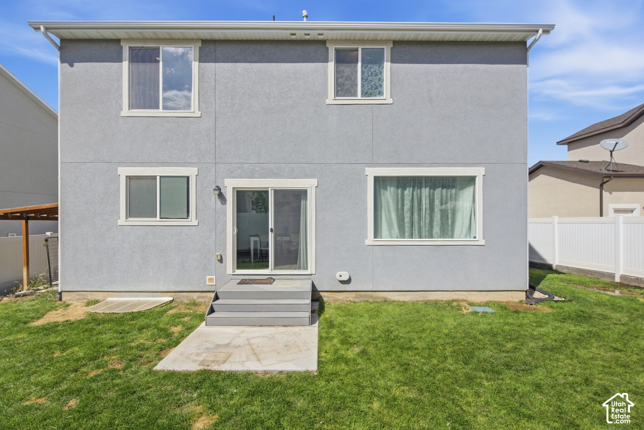 main property photo 50