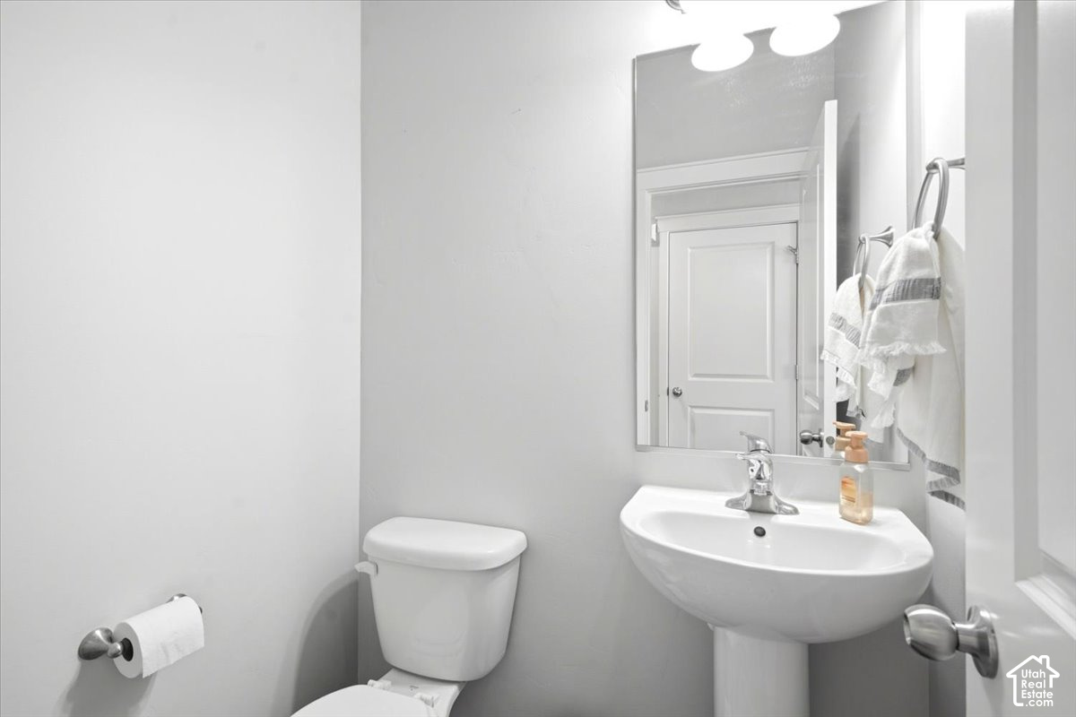 main property photo 22
