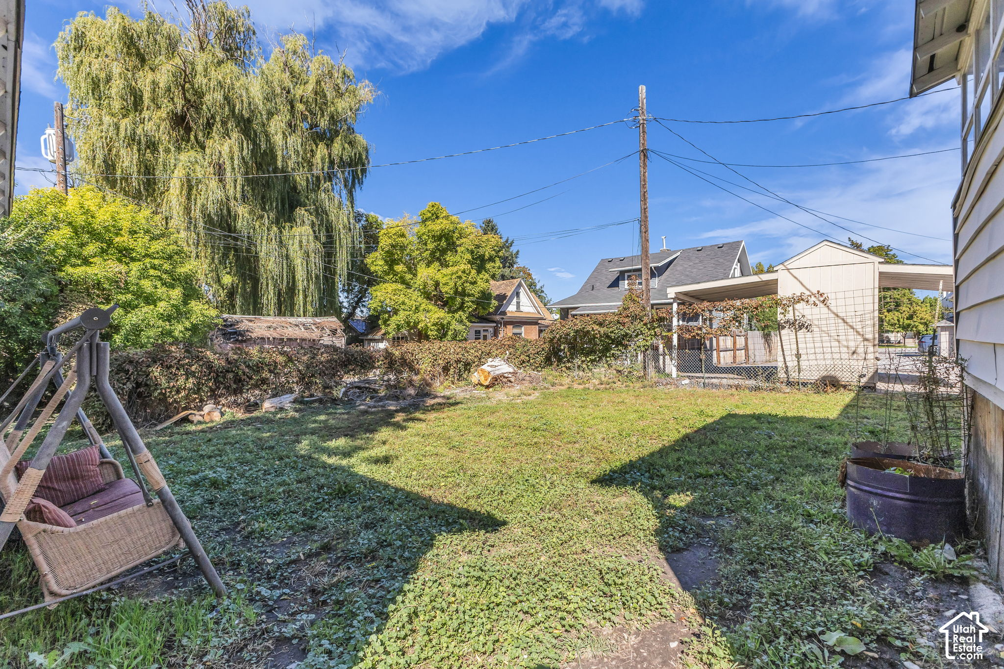 main property photo 22