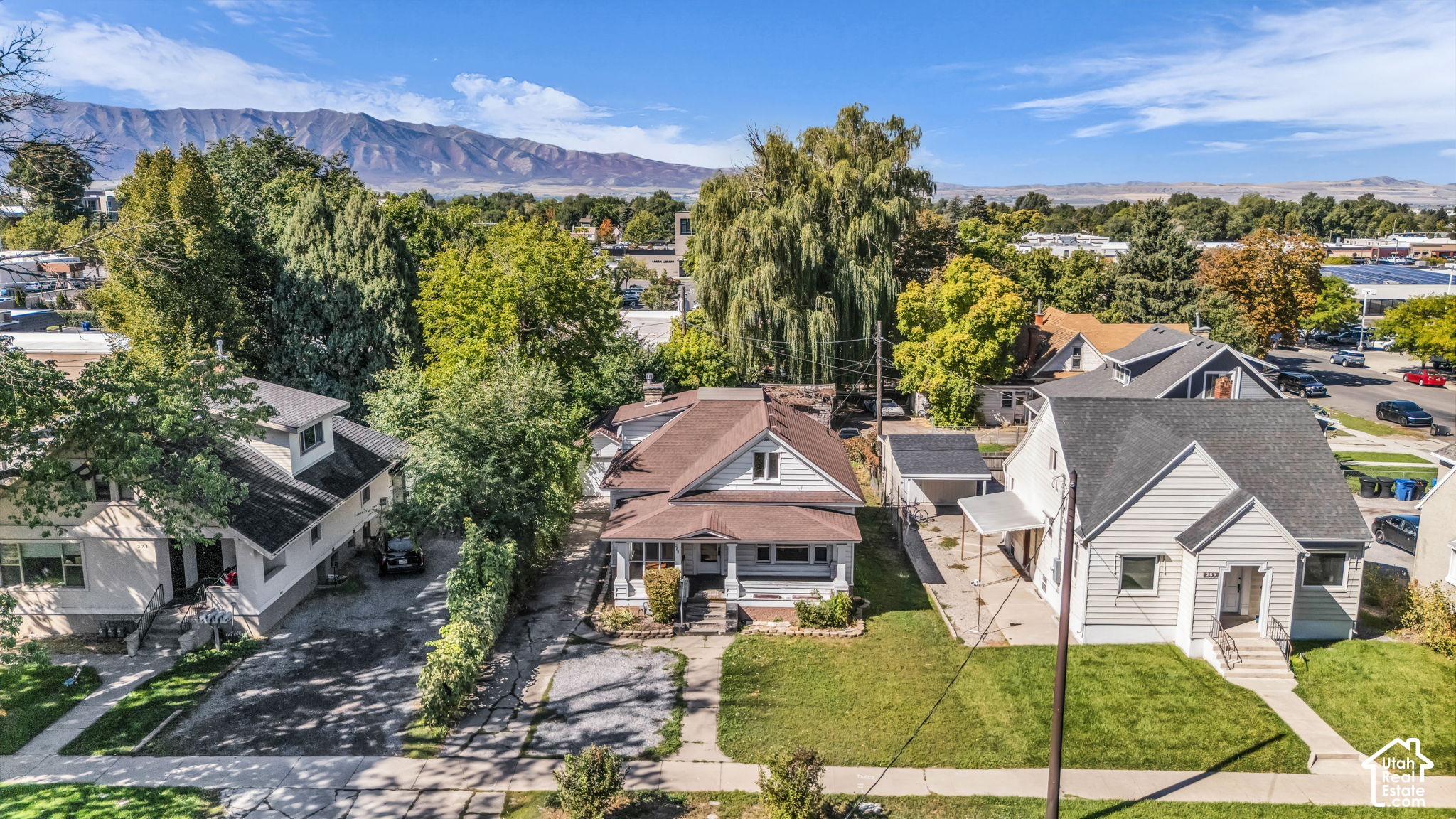 main property photo 26