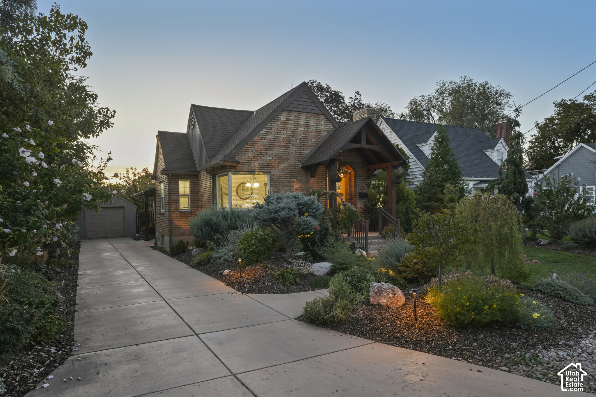 main property photo 4