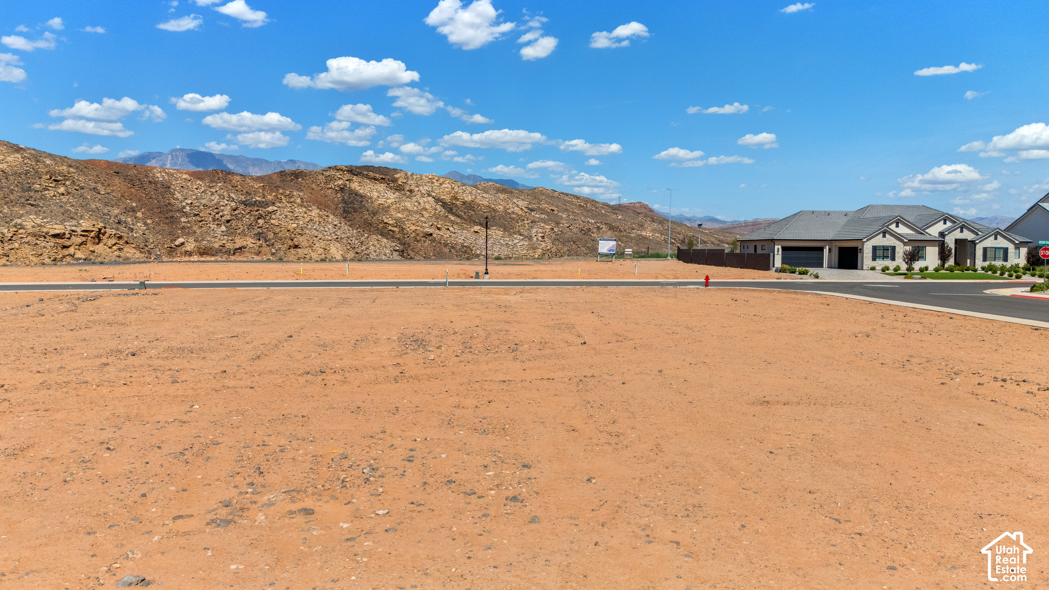 main property photo 8