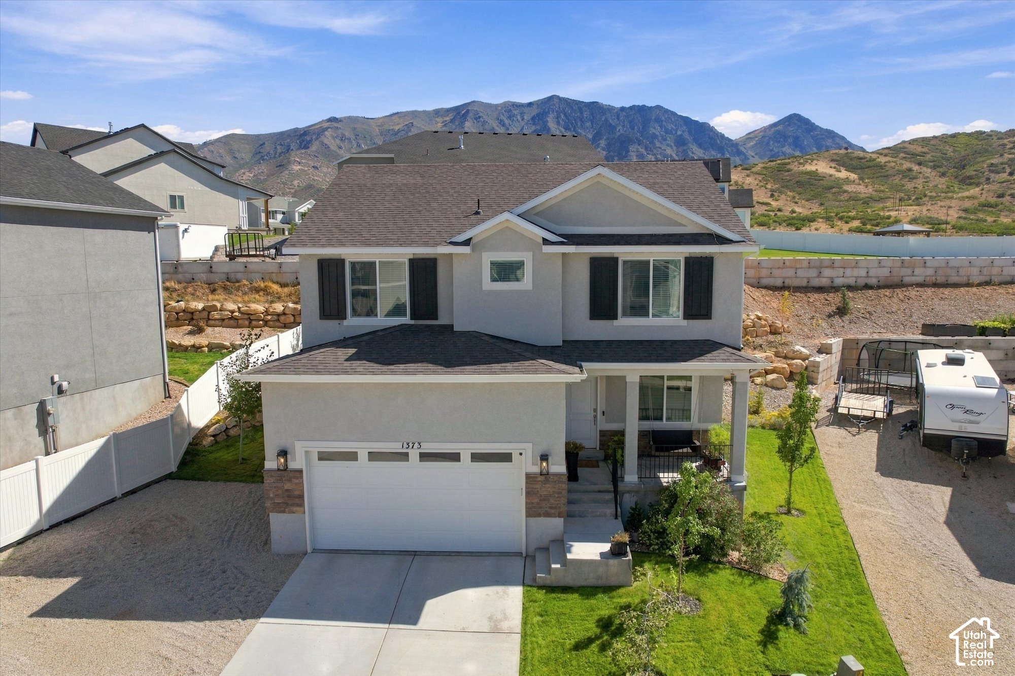 main property photo 6