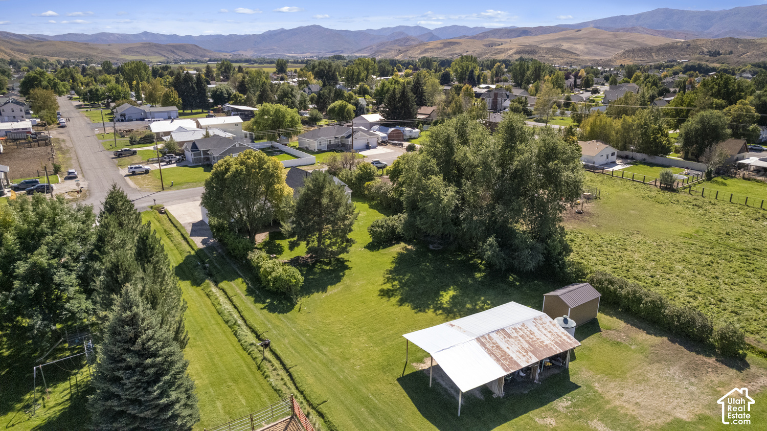 main property photo 42