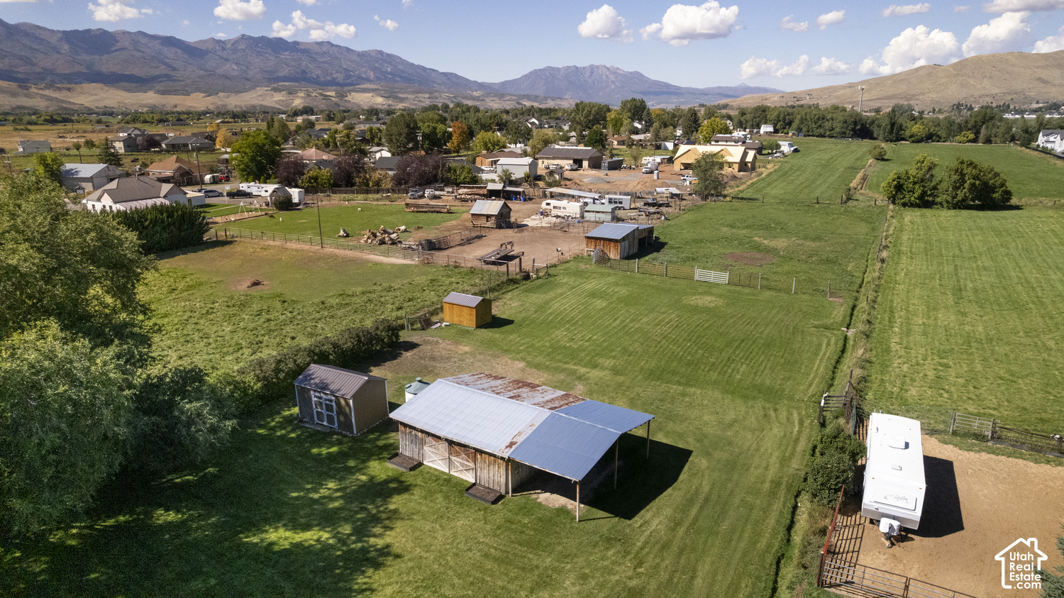 main property photo 44