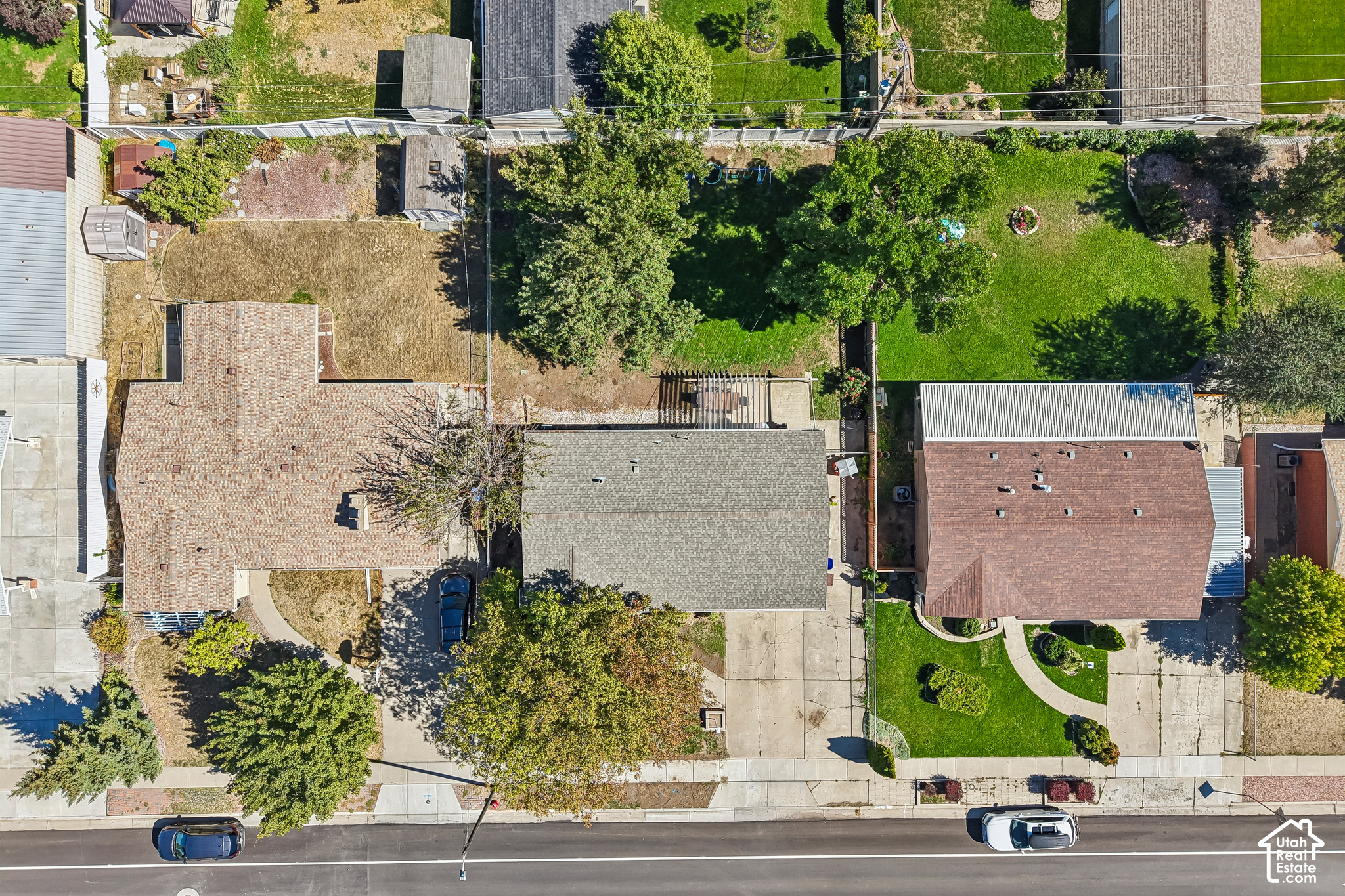 main property photo 40