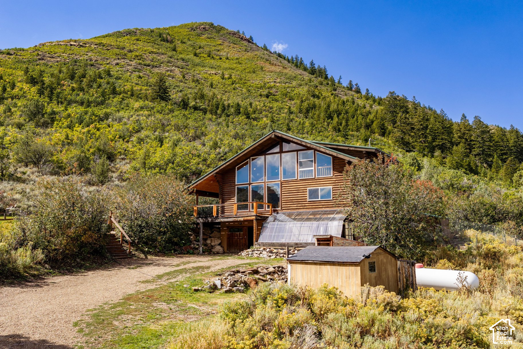 main property photo 12
