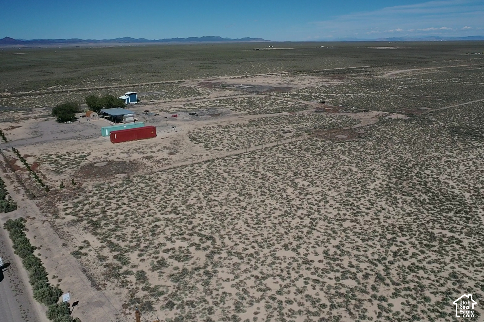 main property photo 9