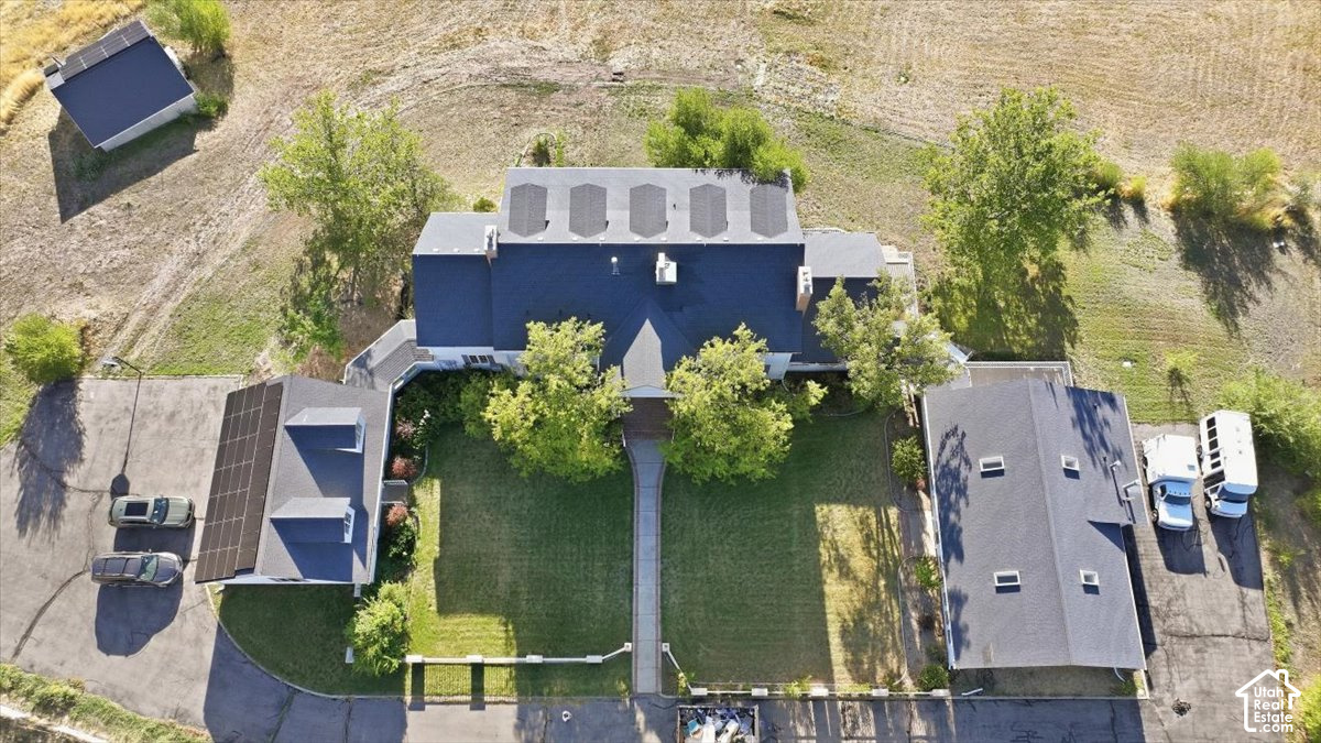 main property photo 67