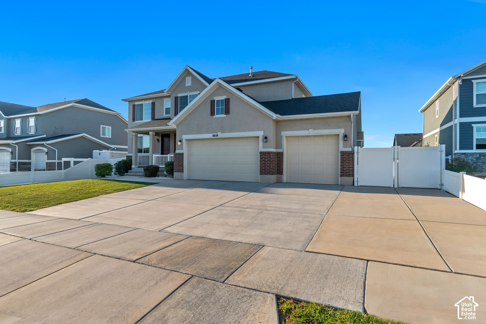 main property photo 2