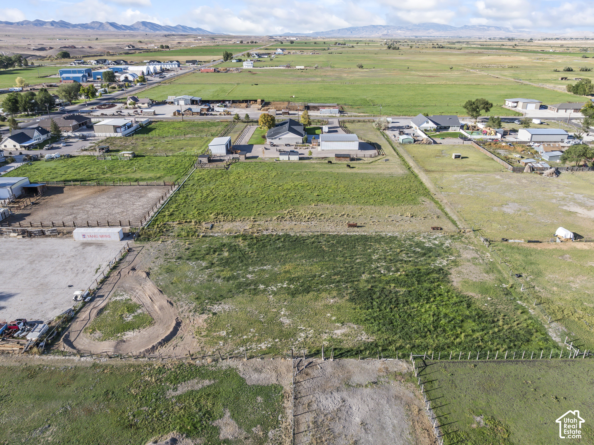 main property photo 0