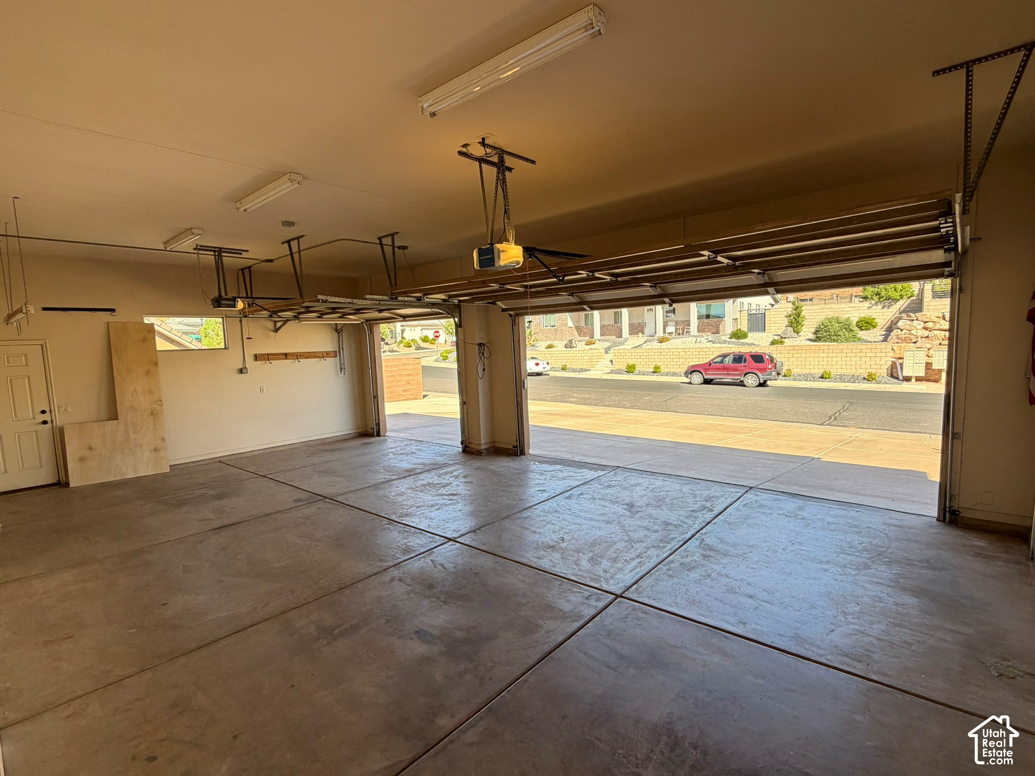 main property photo 54