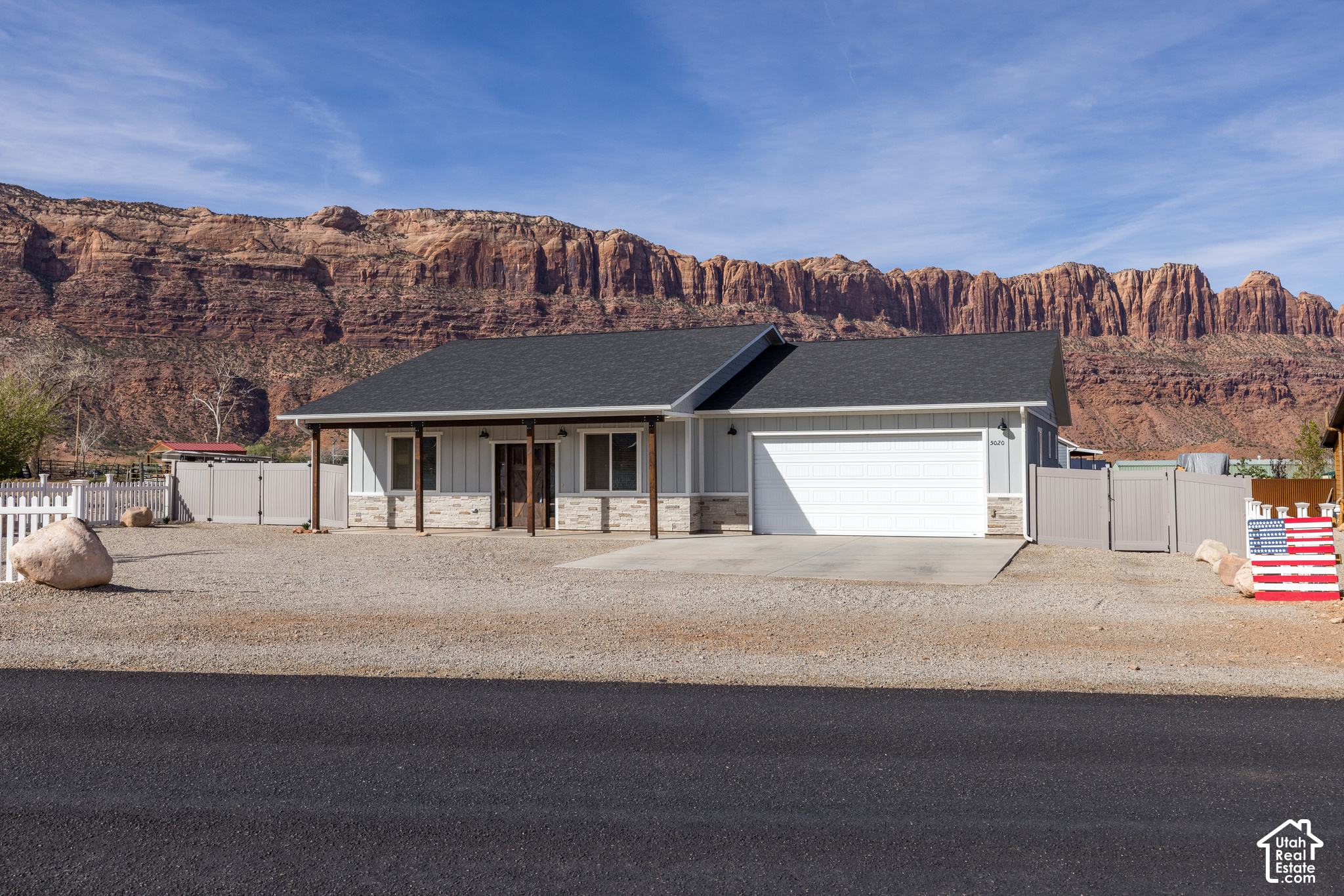 main property photo 0