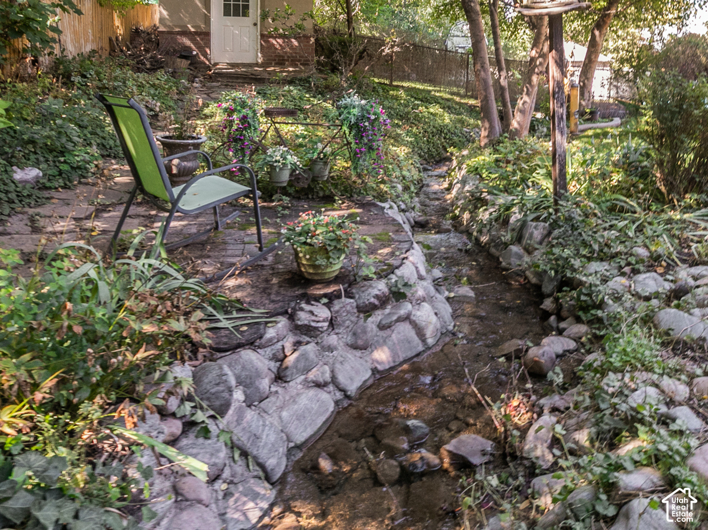 main property photo 70