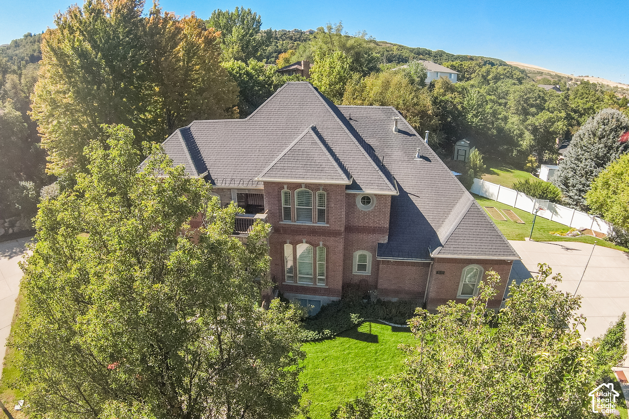 main property photo 80