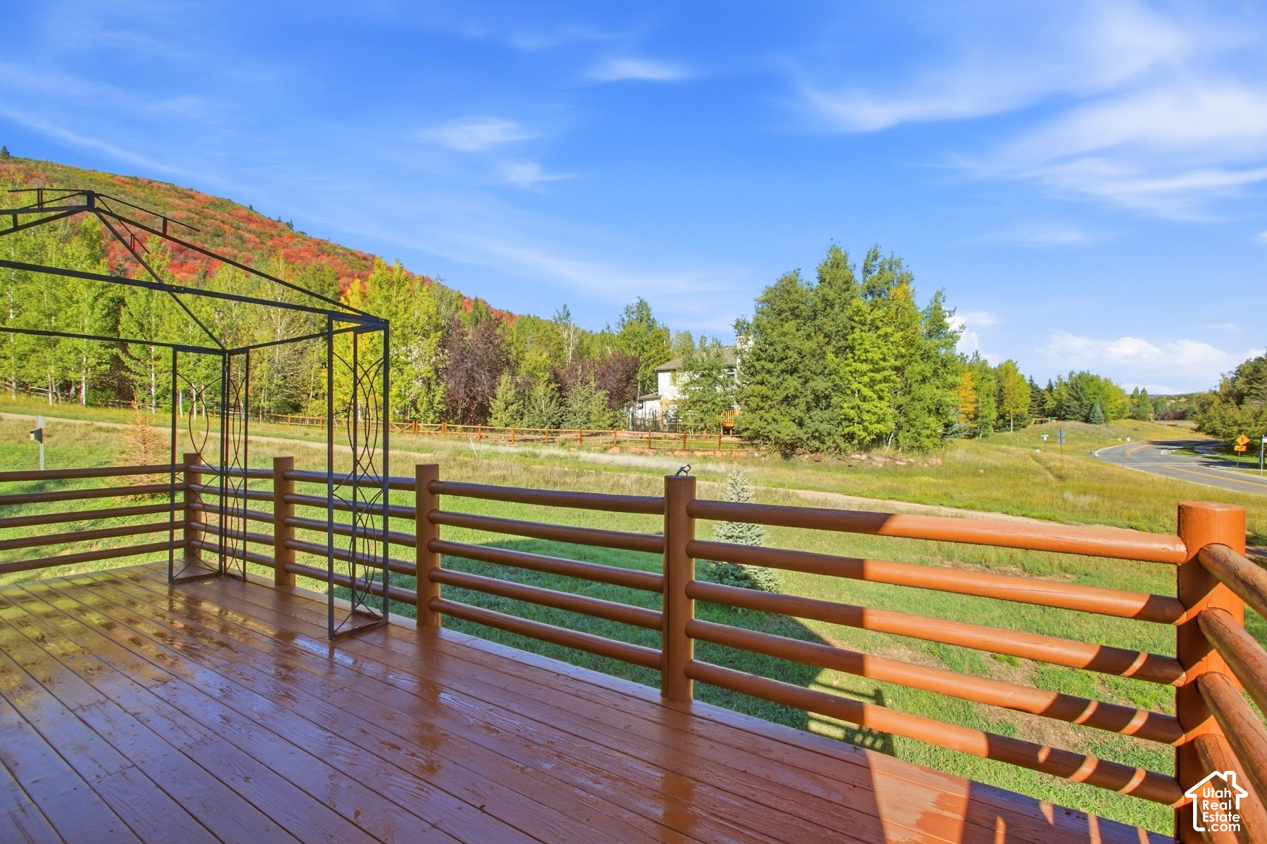 main property photo 13