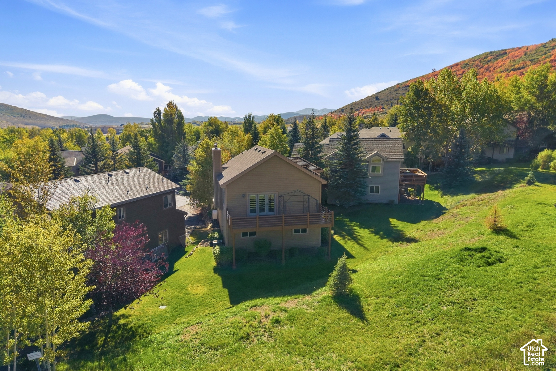 main property photo 33