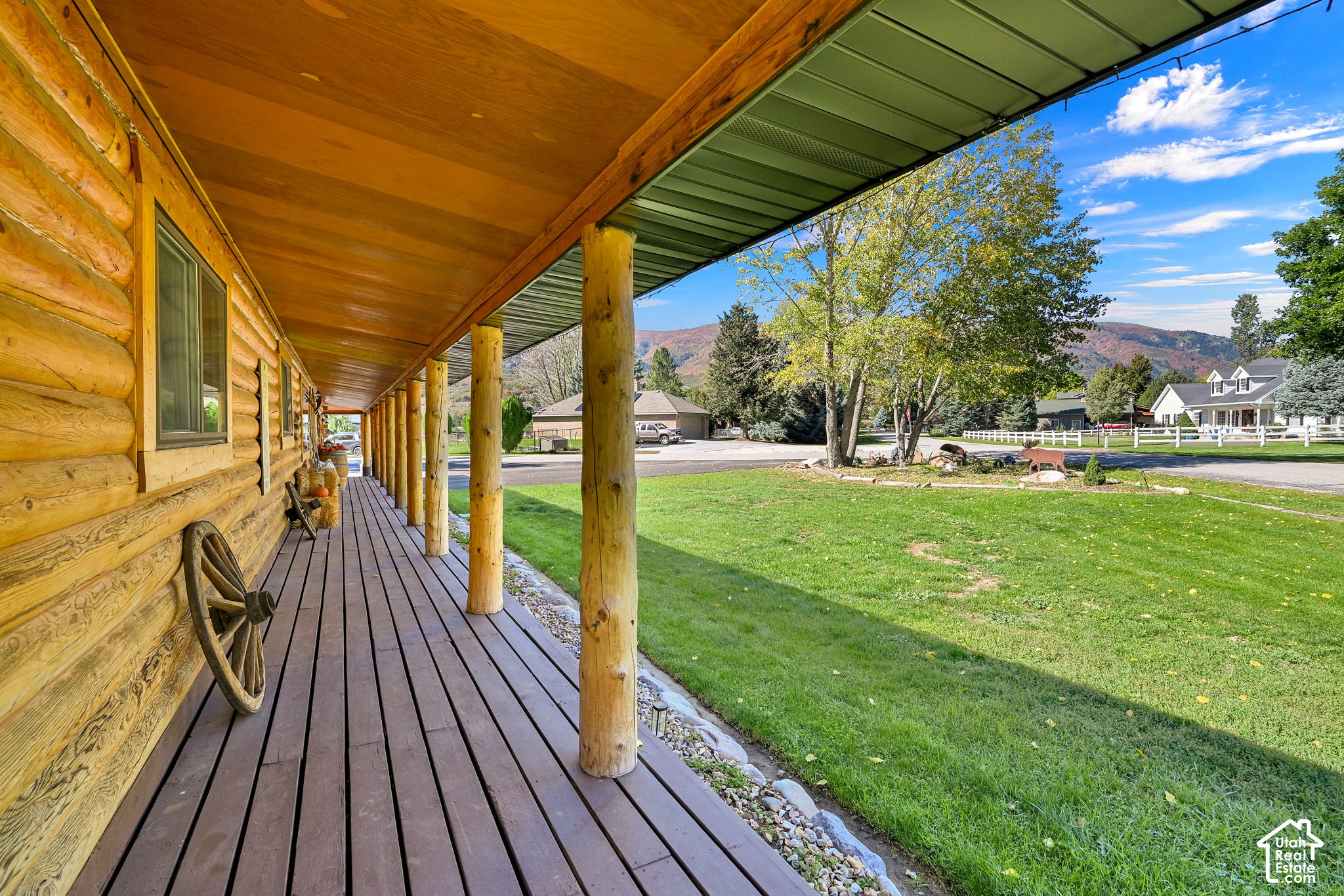 main property photo 37