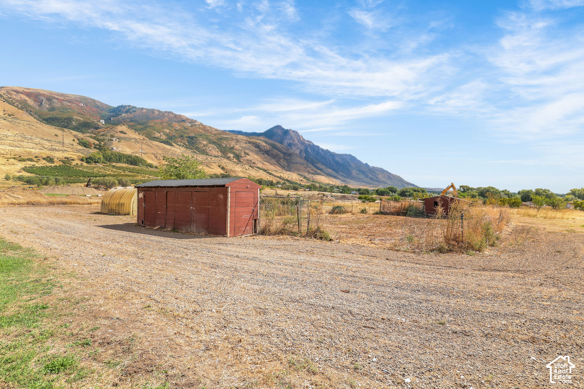 main property photo 50