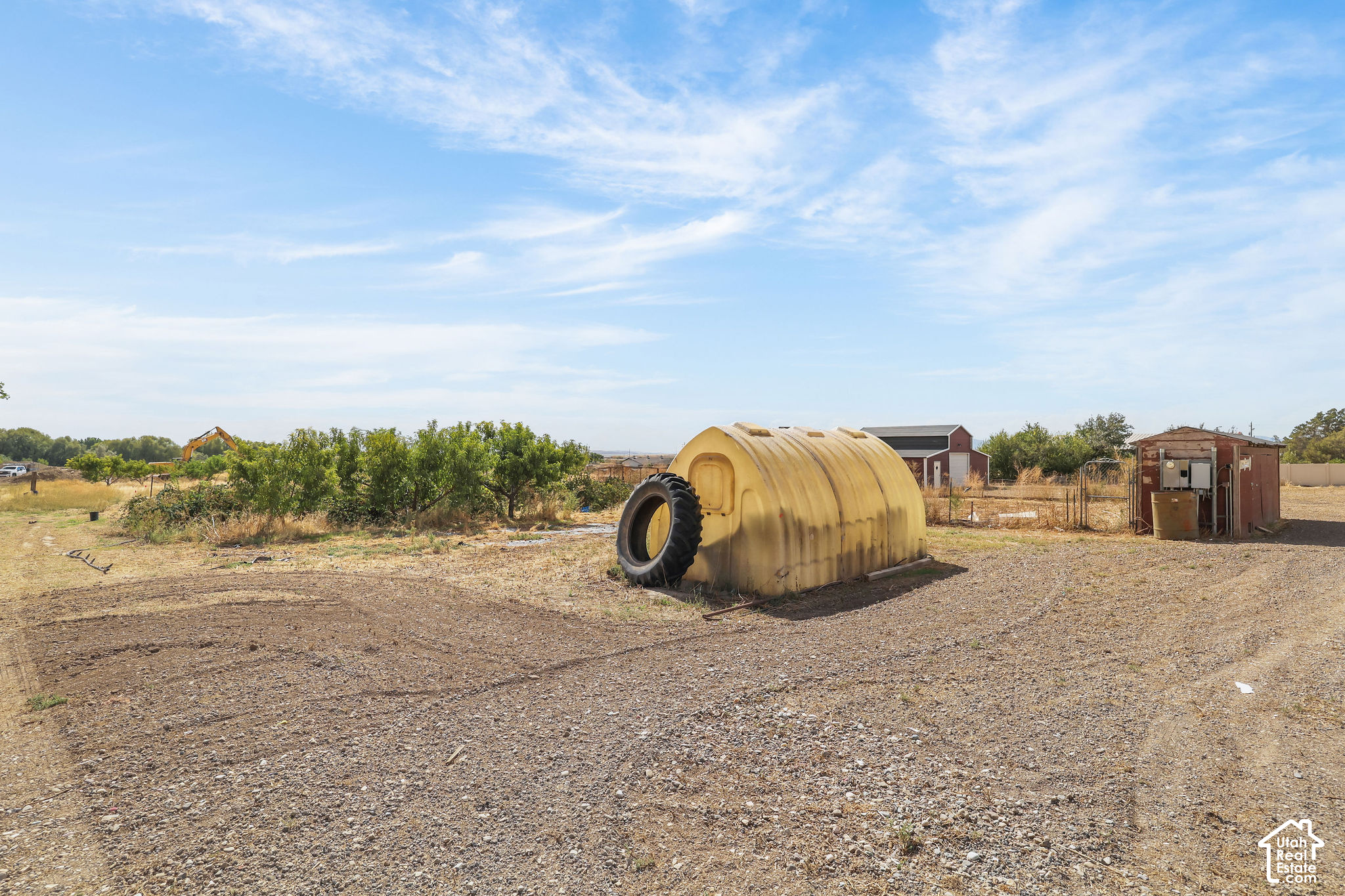 main property photo 51