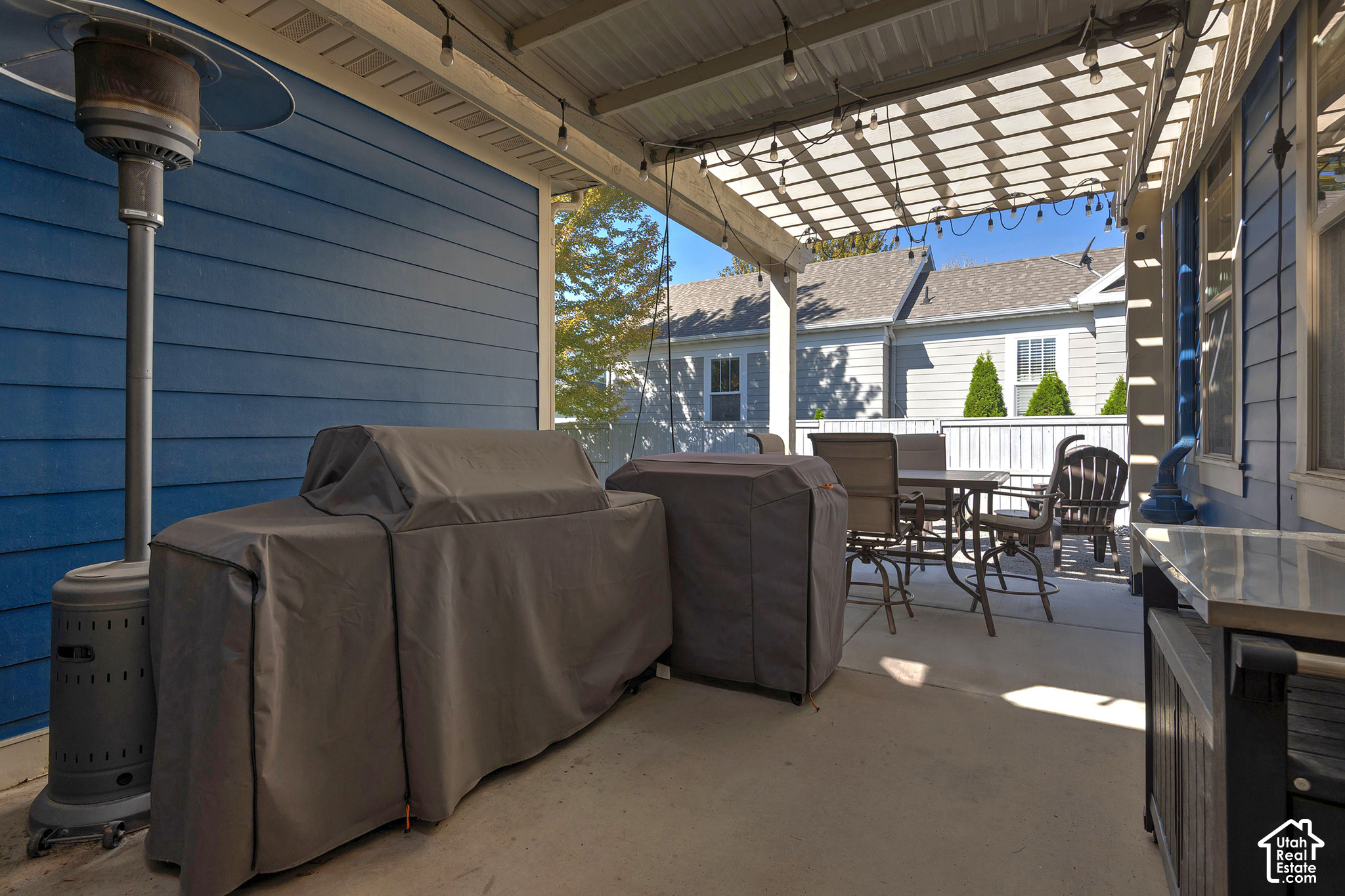 main property photo 45