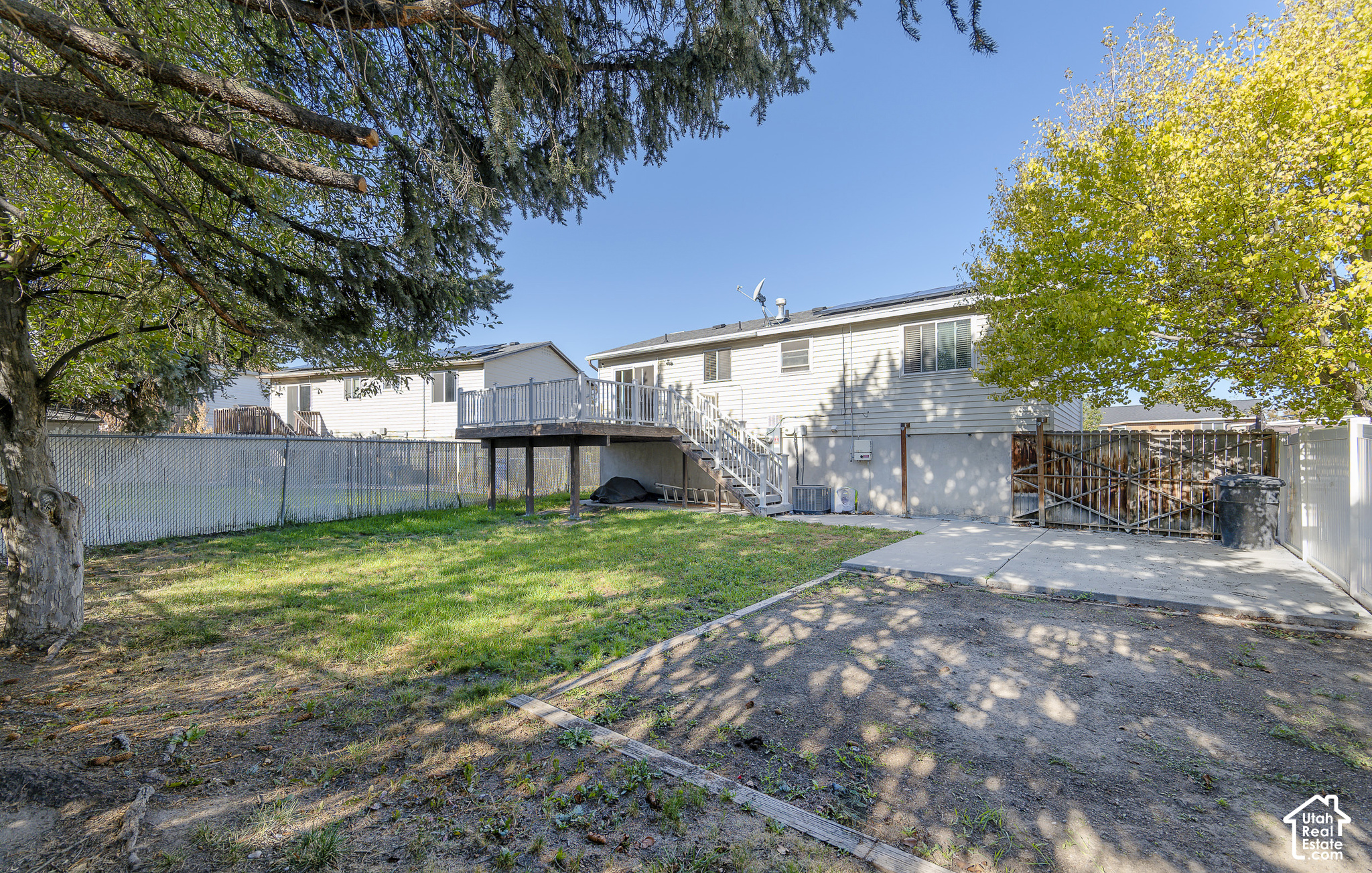 main property photo 15