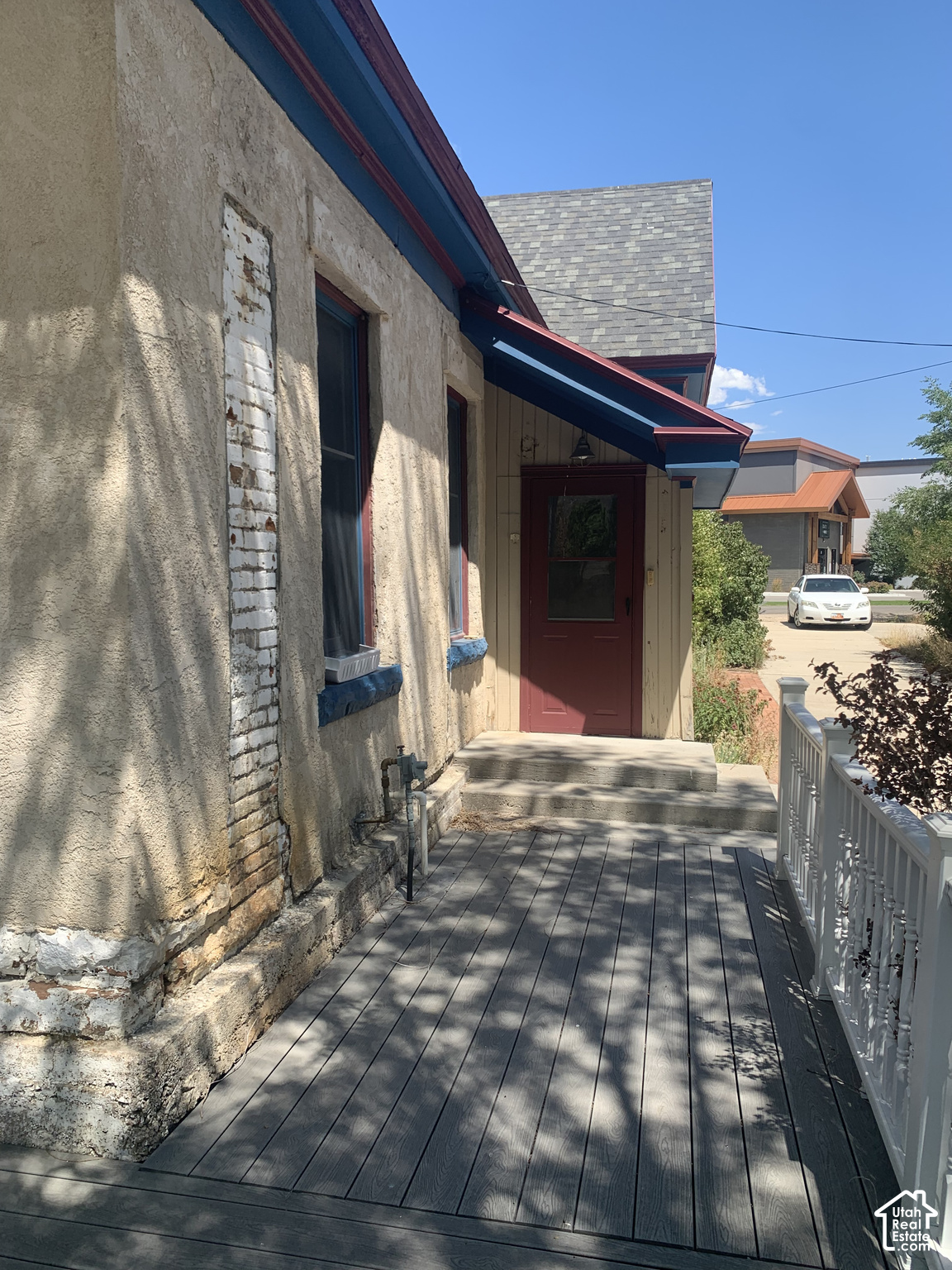 main property photo 10