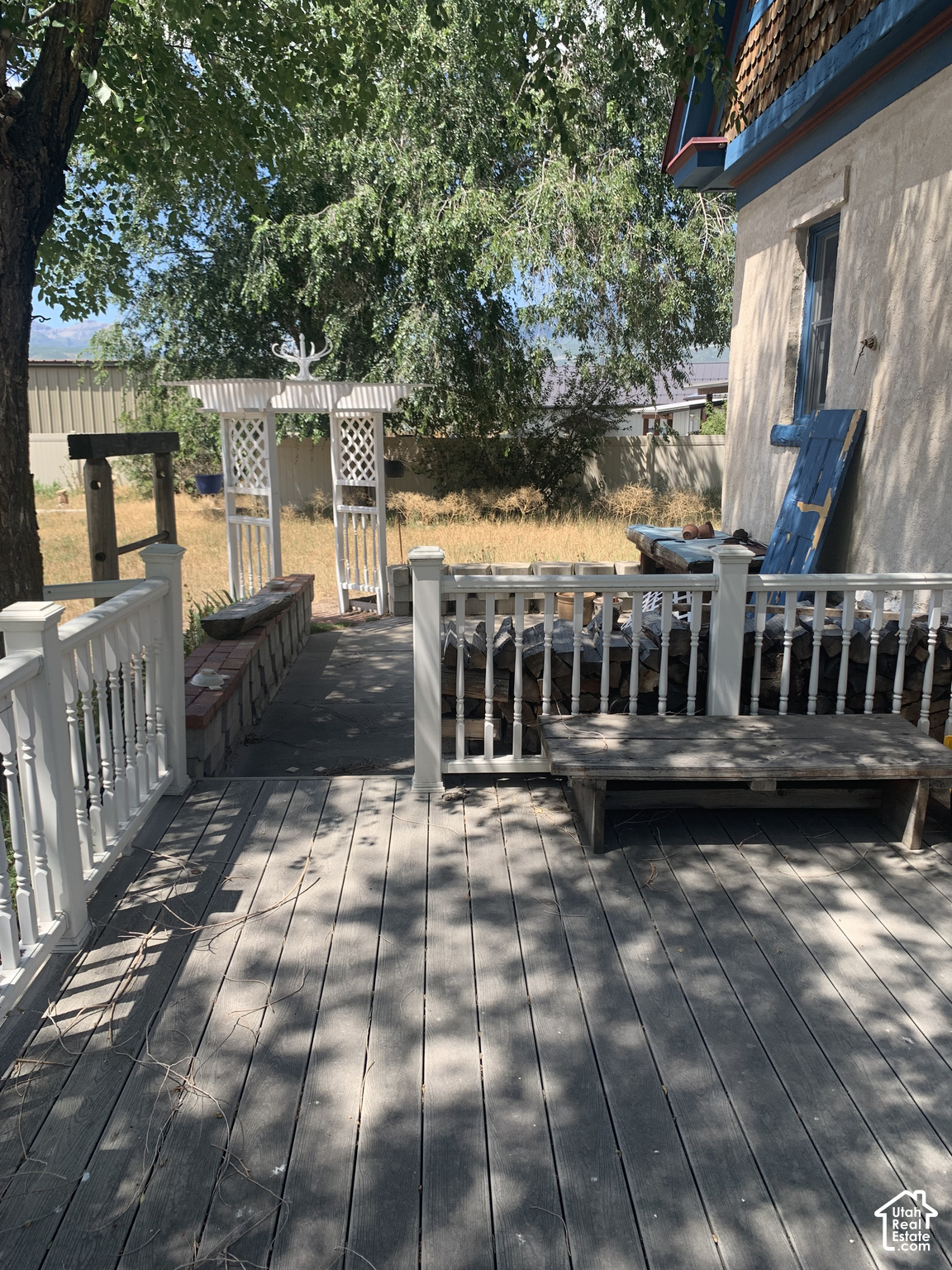 main property photo 9