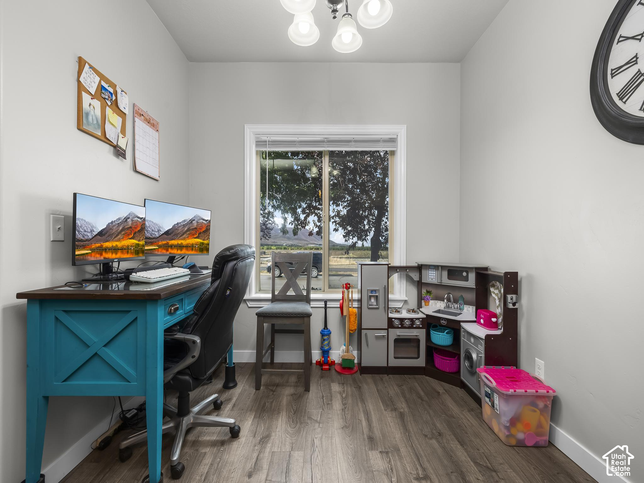 main property photo 8