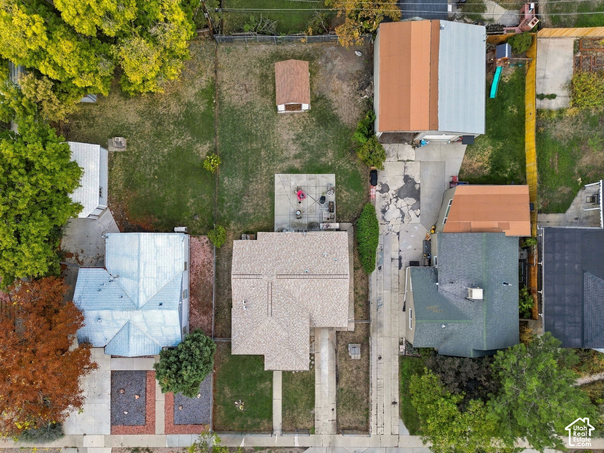 main property photo 31
