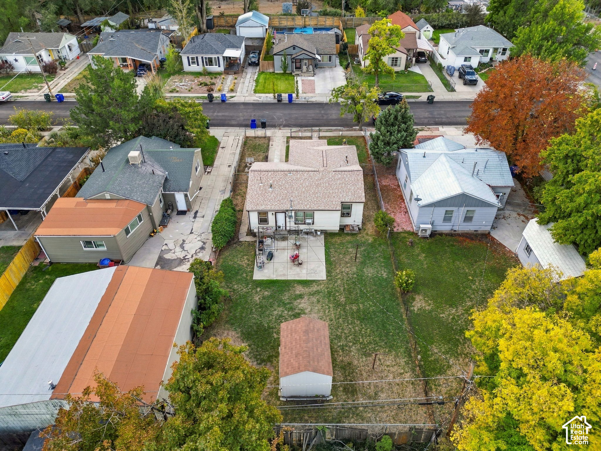 main property photo 33