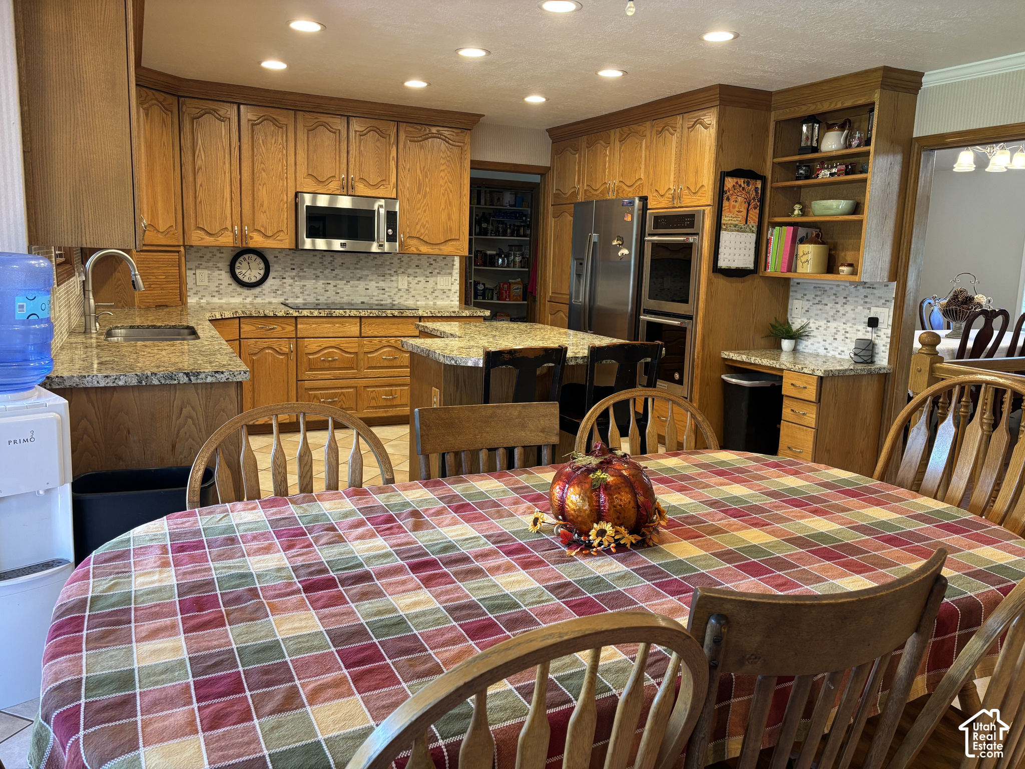 main property photo 7