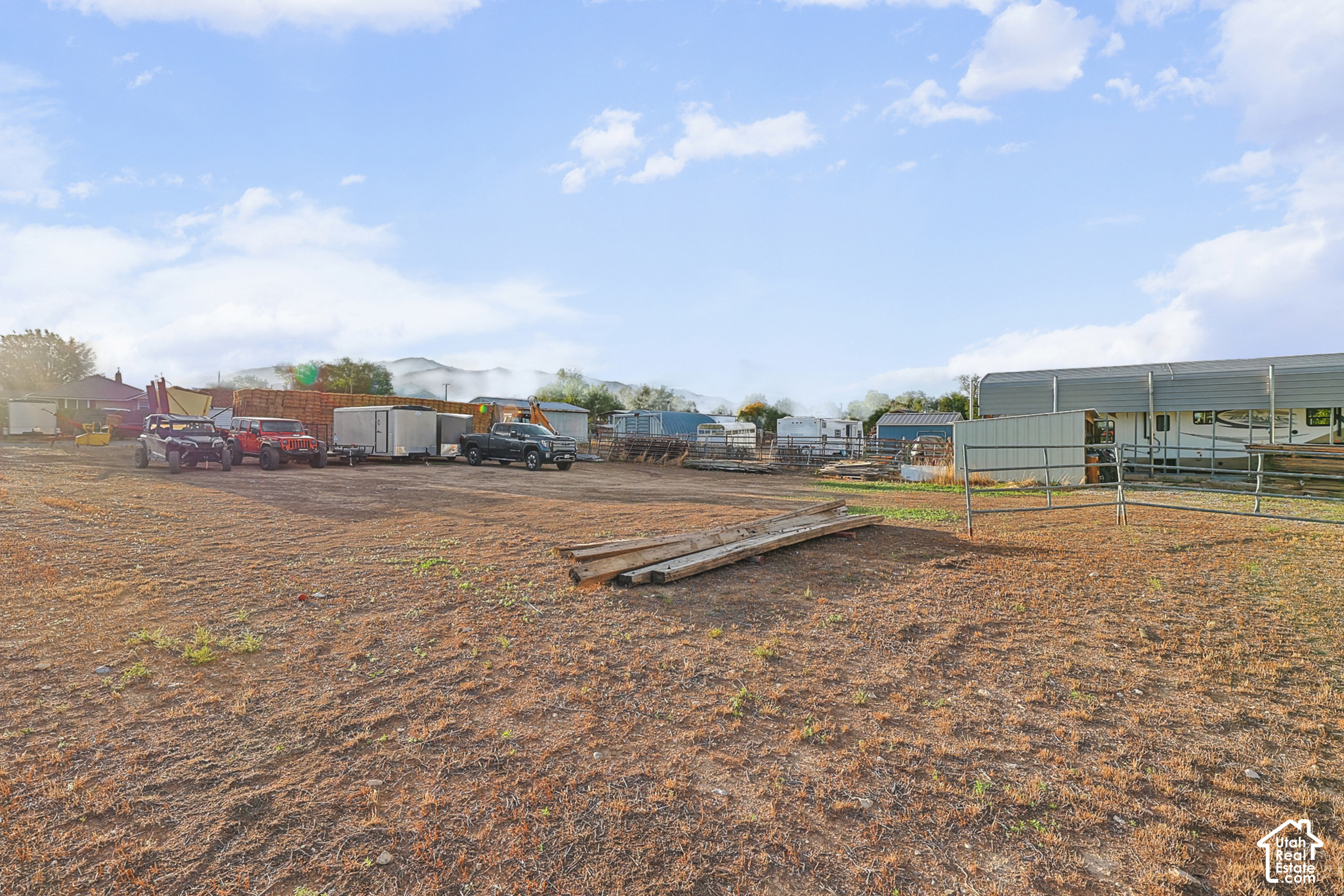 main property photo 47