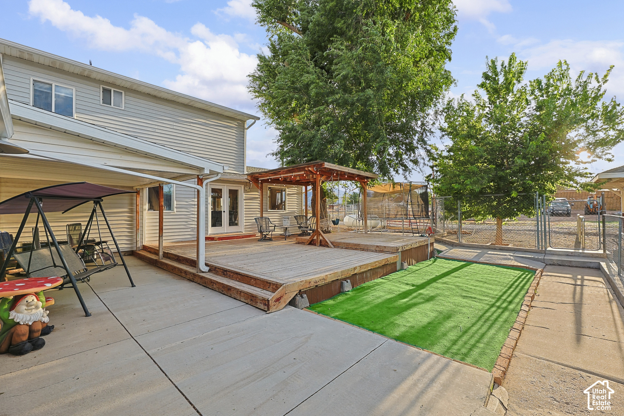 main property photo 56
