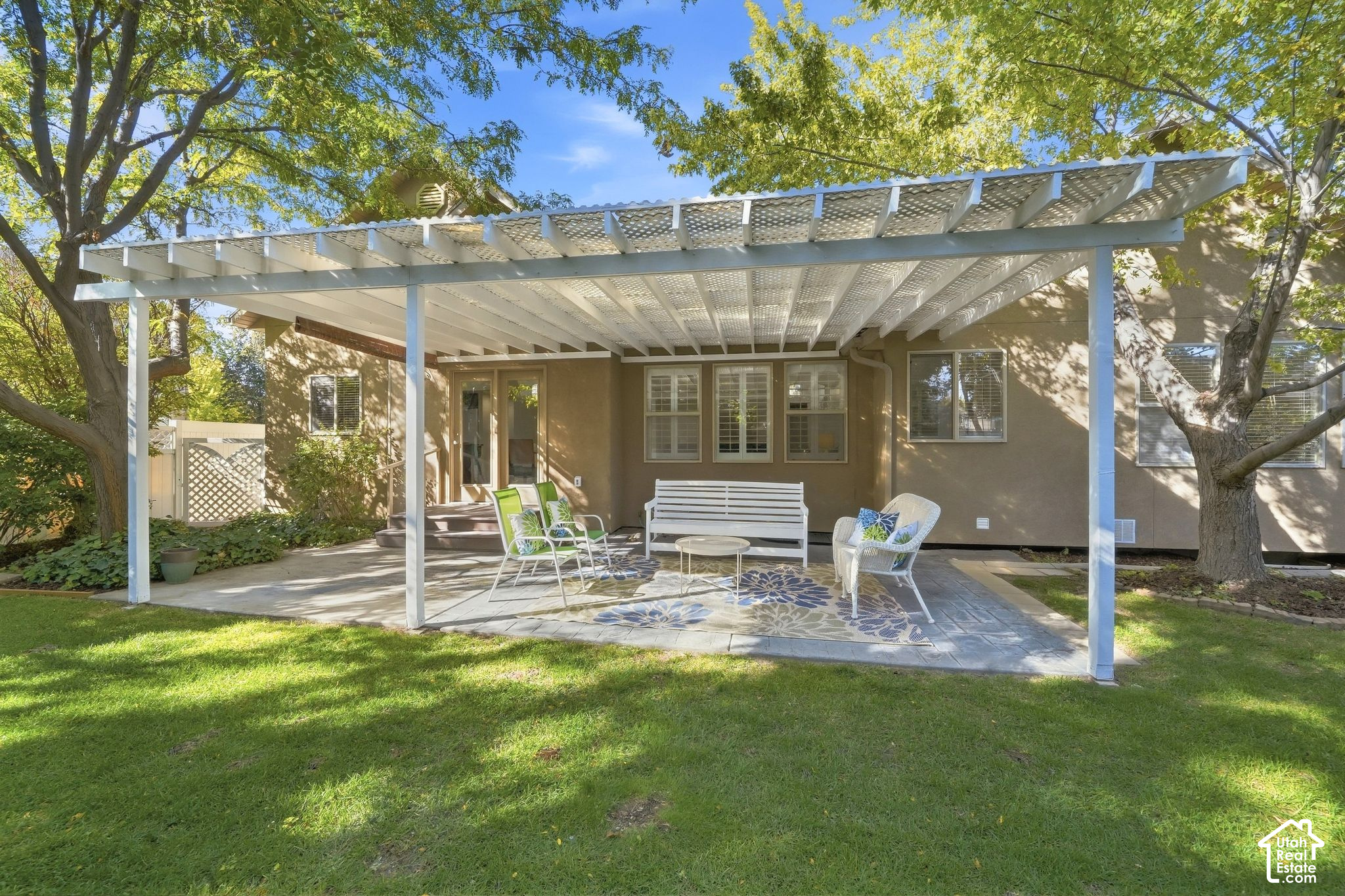 main property photo 43