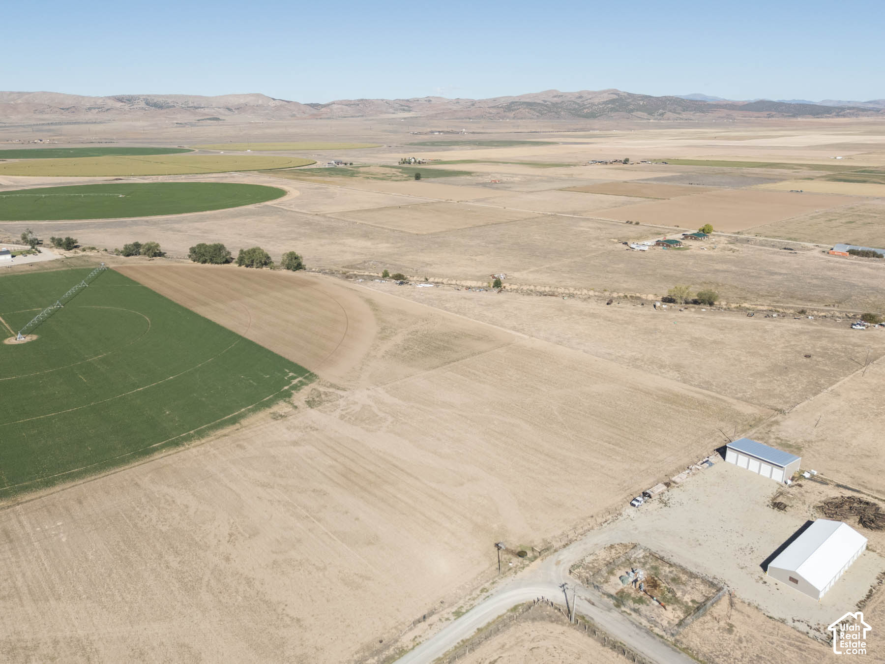 main property photo 10