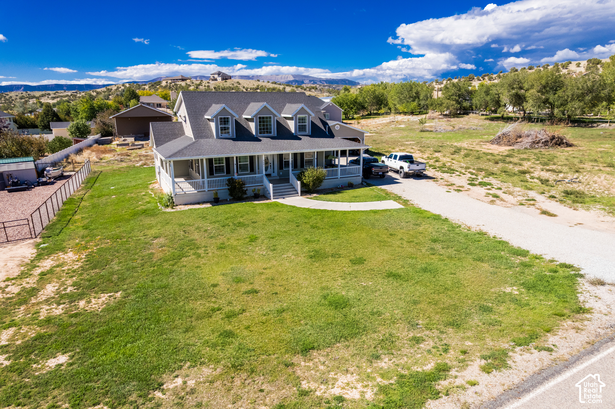 main property photo 30