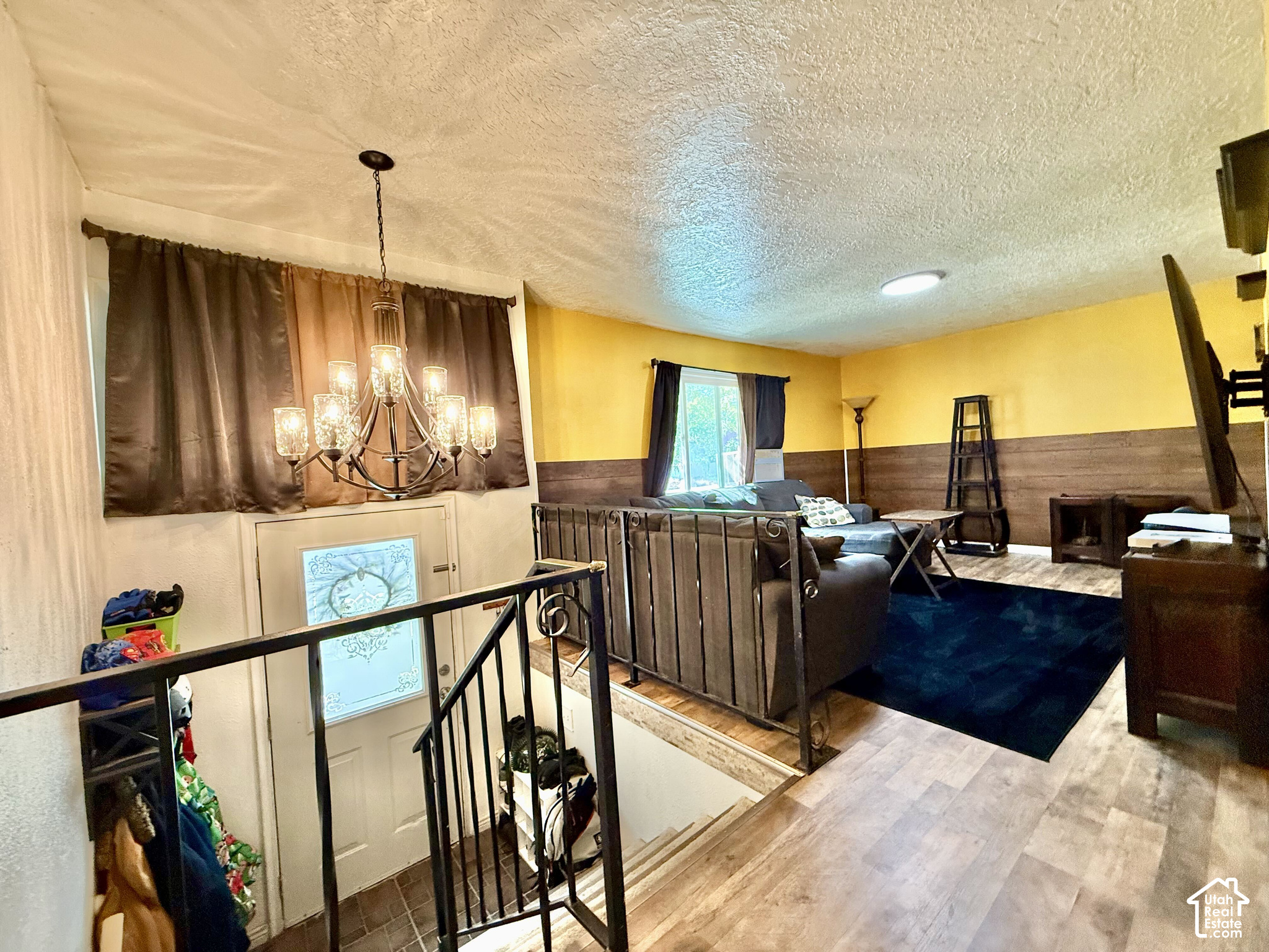 main property photo 7