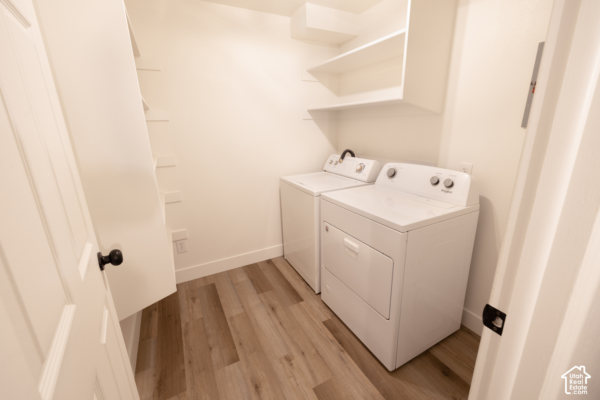 main property photo 13