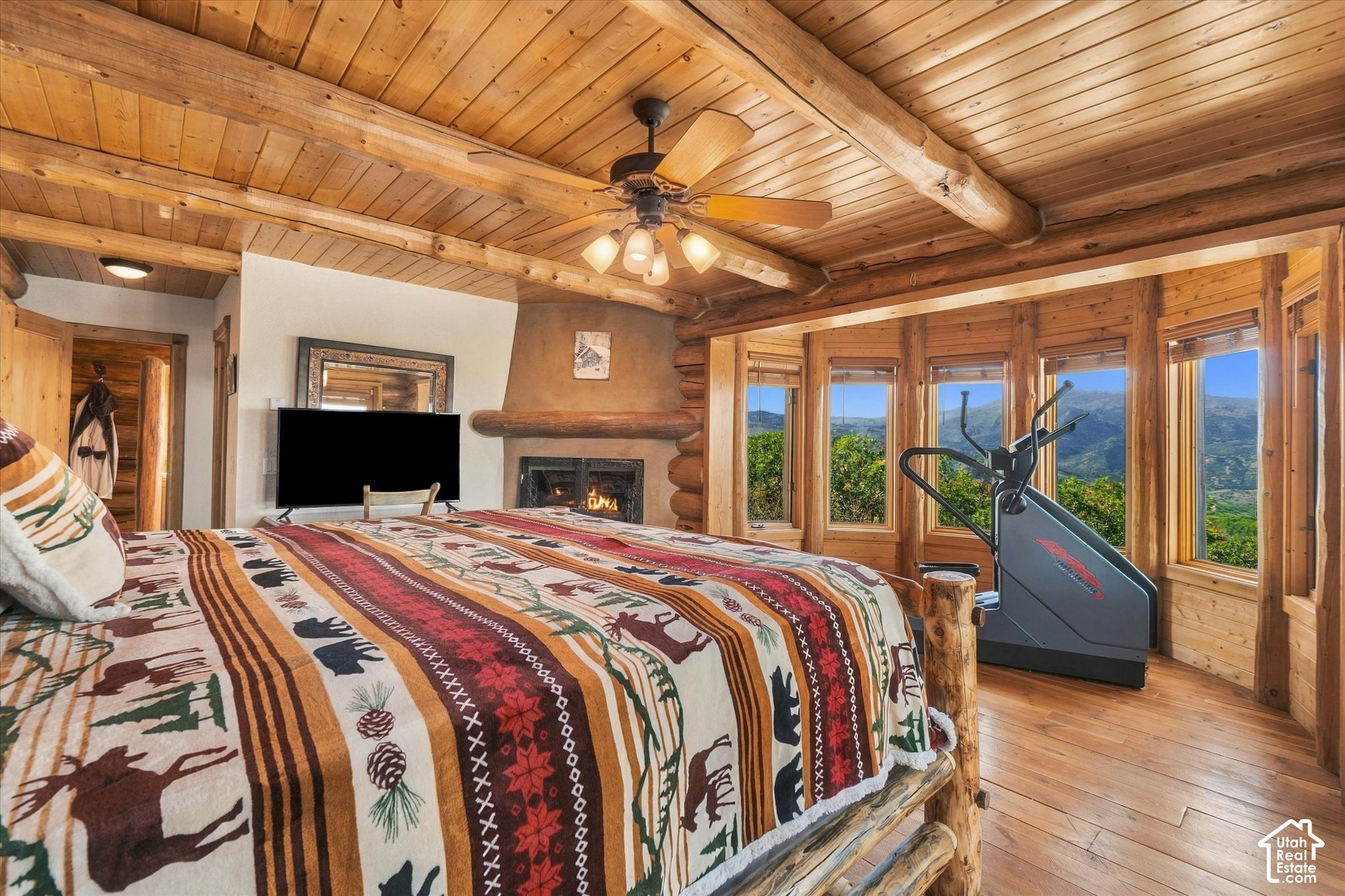 main property photo 25