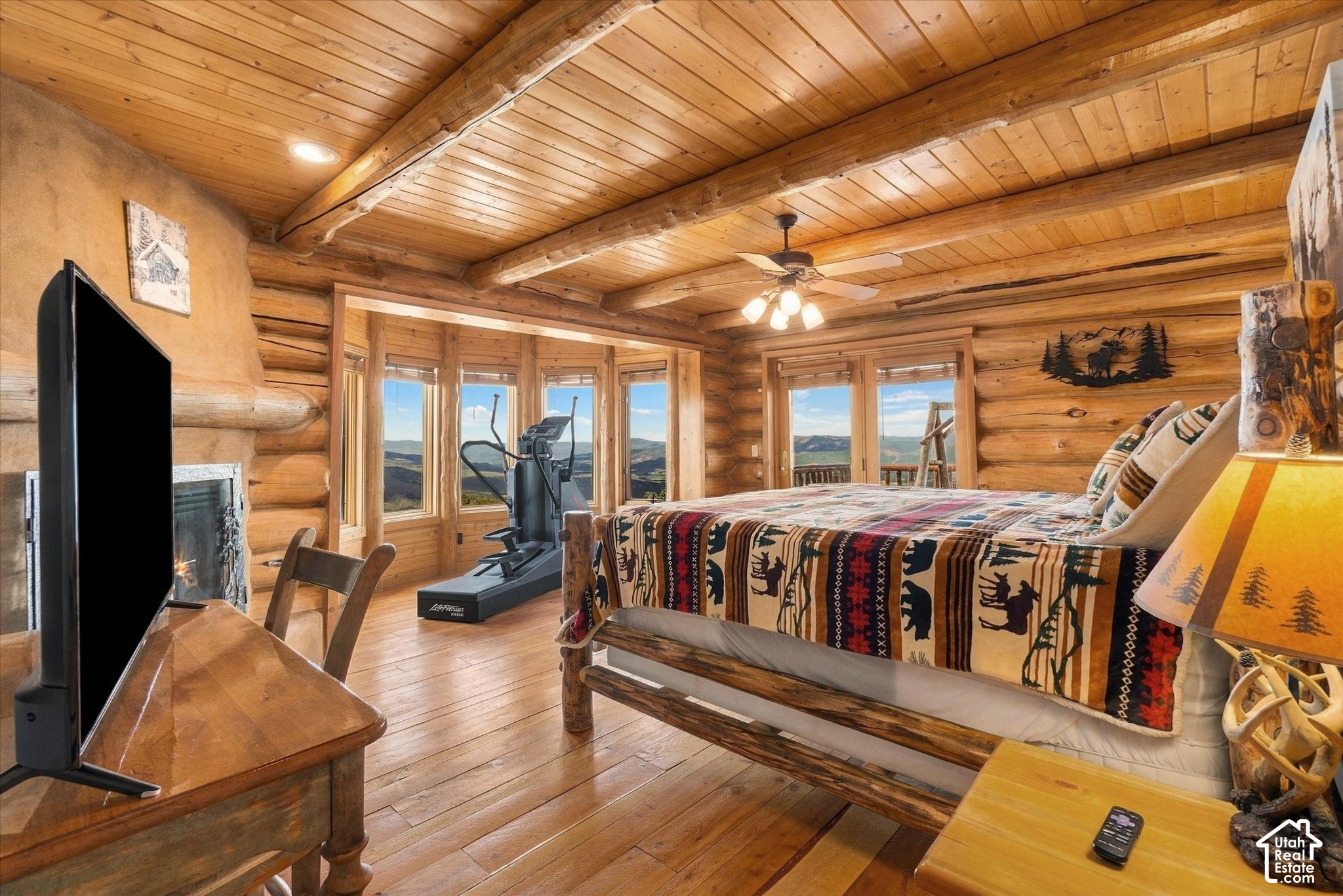 main property photo 29