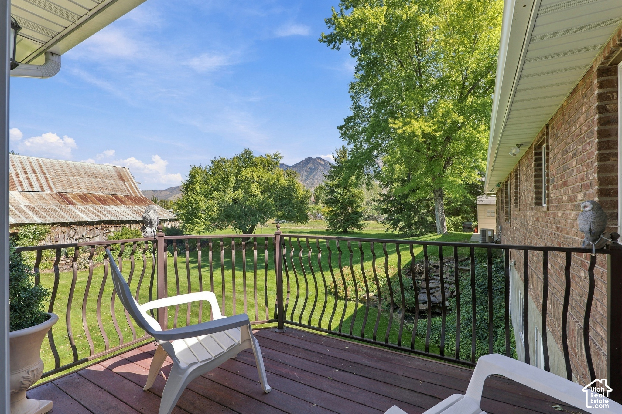 main property photo 15